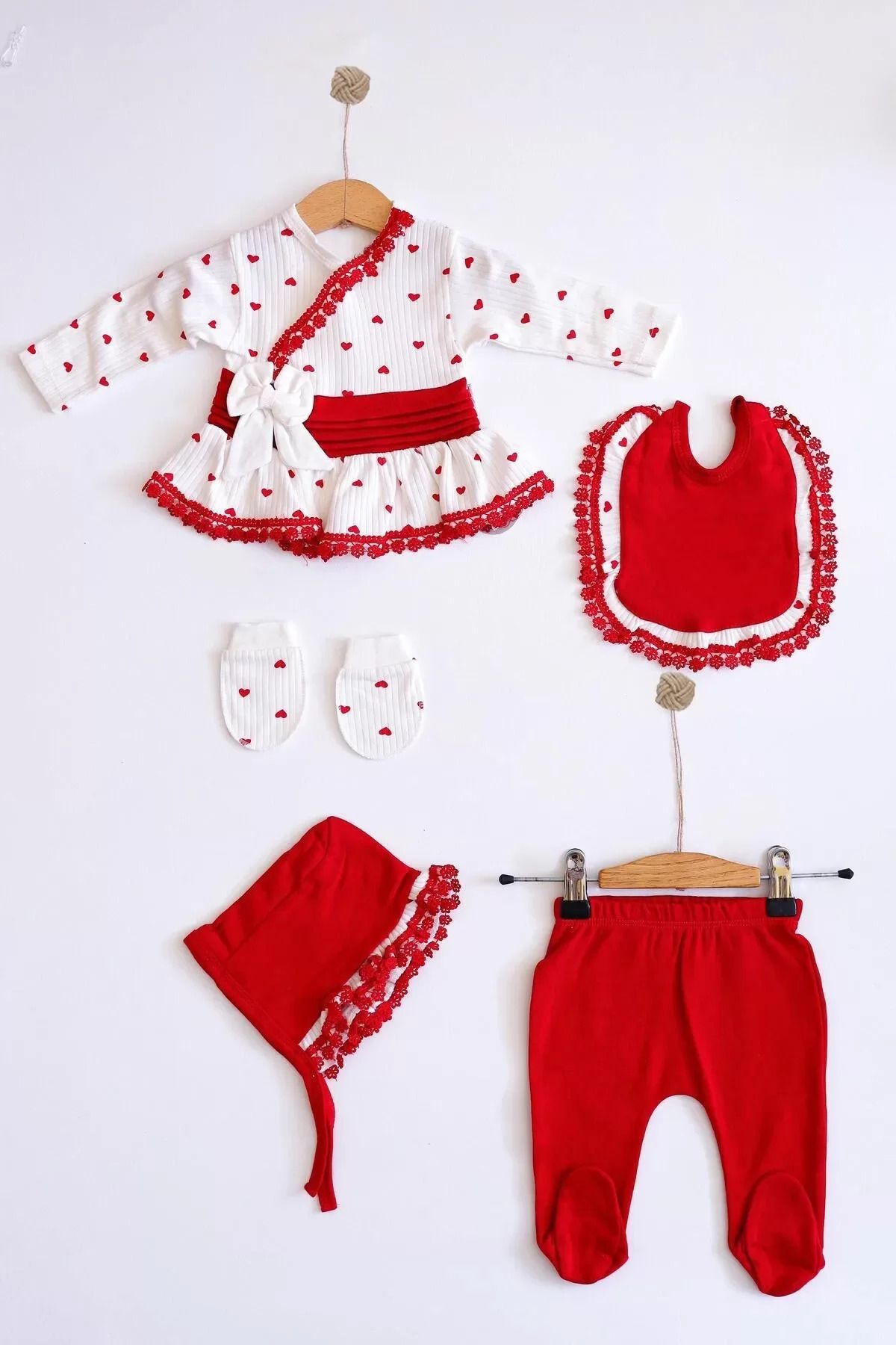 Shop58 Kalp Desenli Dantel İşlemeli Hastane Çıkışı