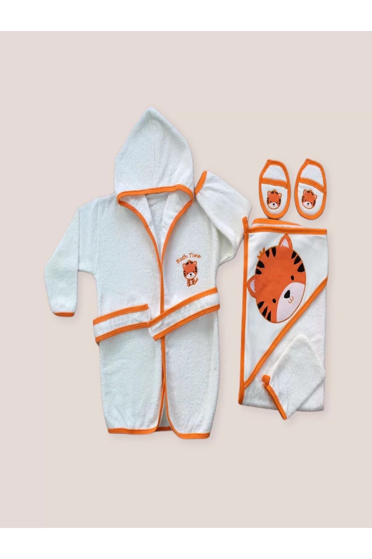 Shop58 0-6 Ay Kaplan Nakışlı Bornozlu 5li Erkek Bebek Havlu Silgi Takımı