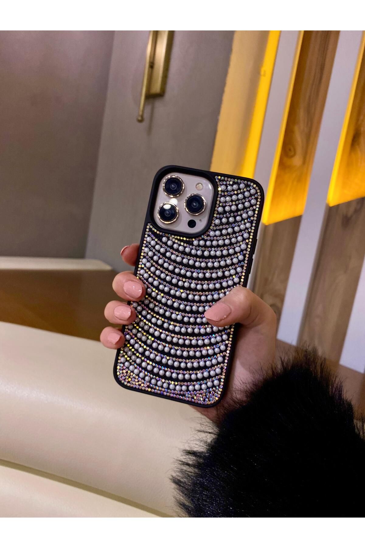 Aksesuar Kasabası İphone 13 Uyumlu Parlak Işıl Taşlı İncili PremiumTelefon Kılıfı