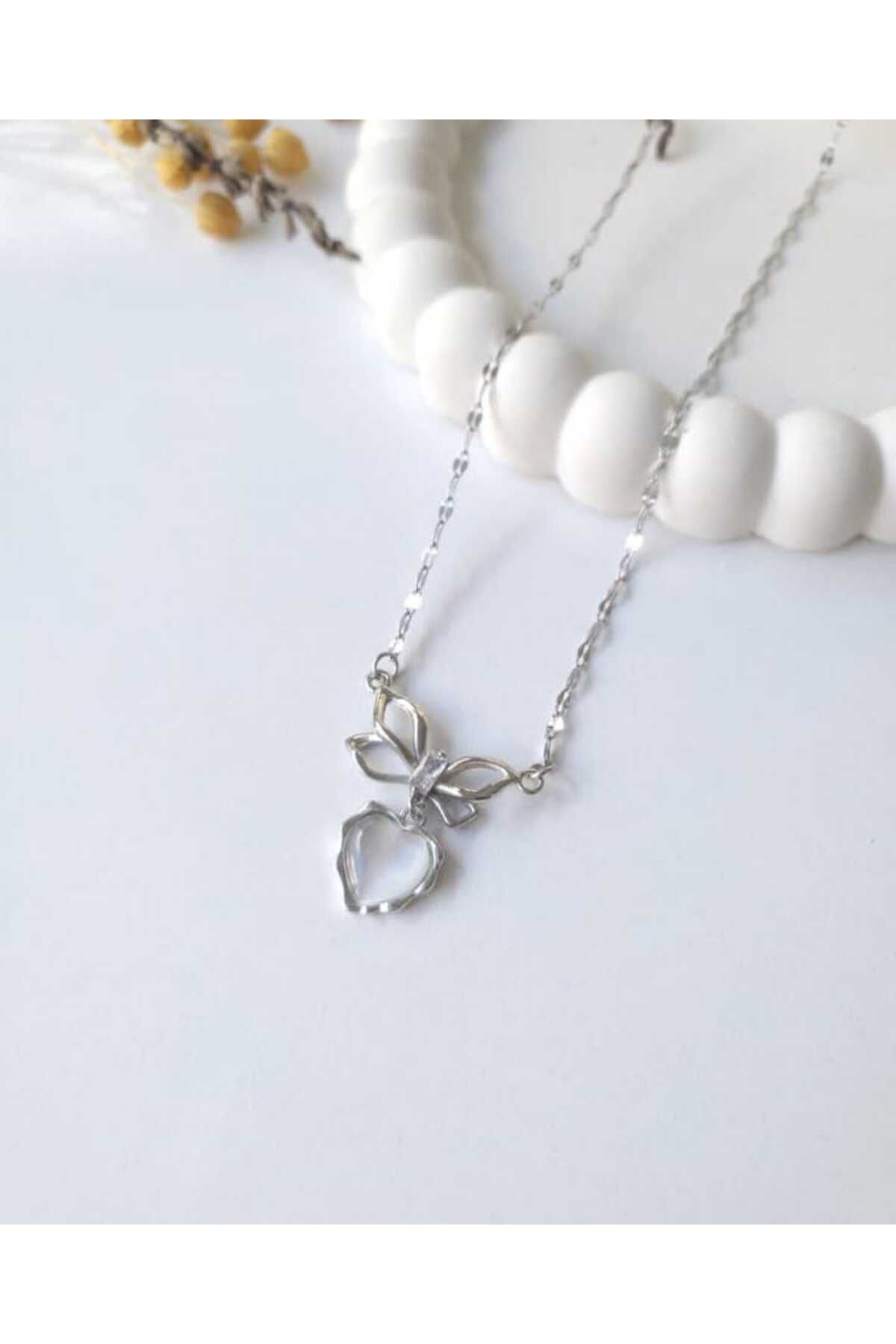SEZGİLİ Çelik Silver Kalp Figürlü Taşlı Kelebek Kolye