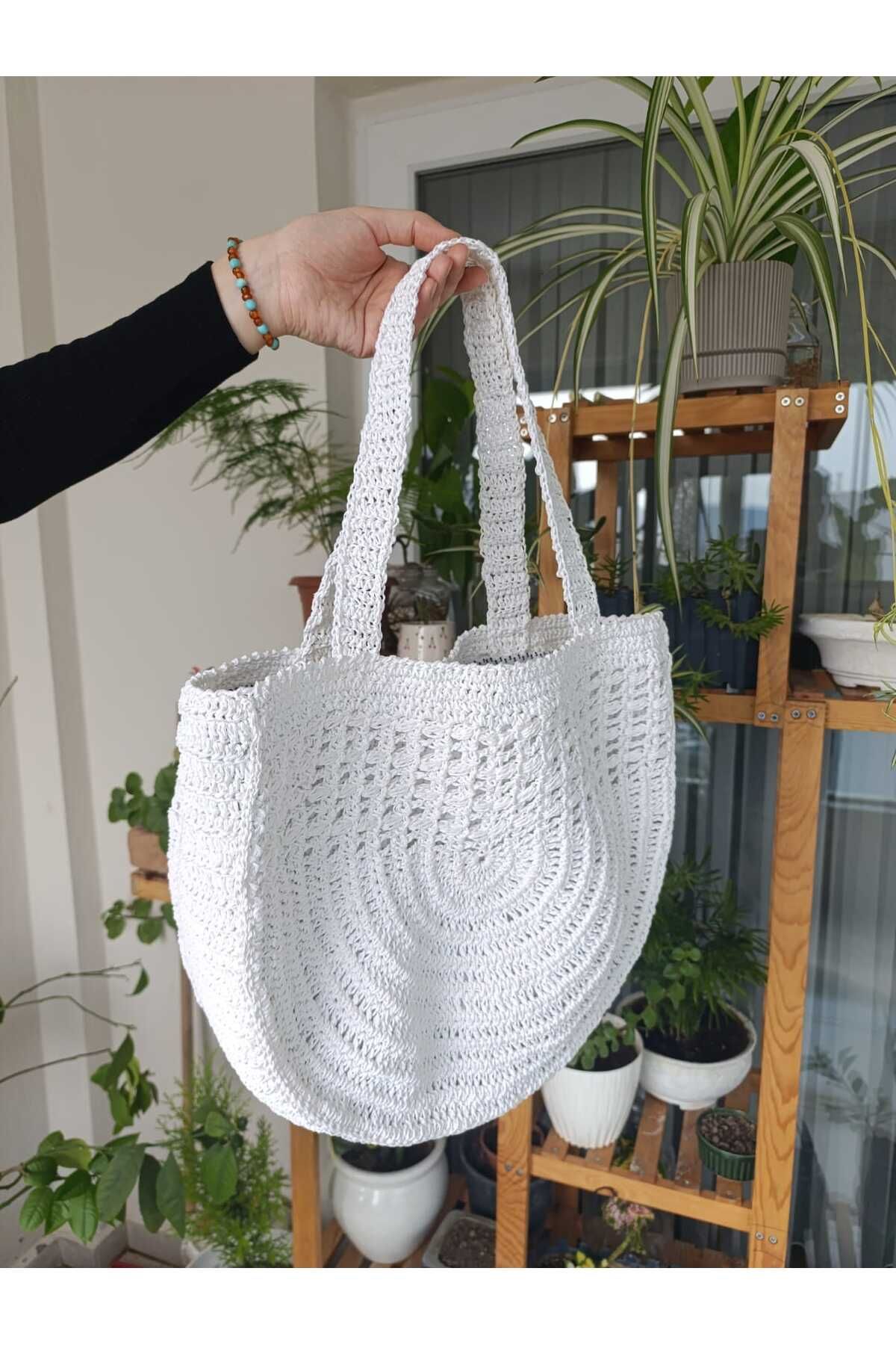 BoHar BEYAZ OVAL ÖRME KOL ÇANTASI – El Yapımı, Yazlık ve Bohem Şıklık