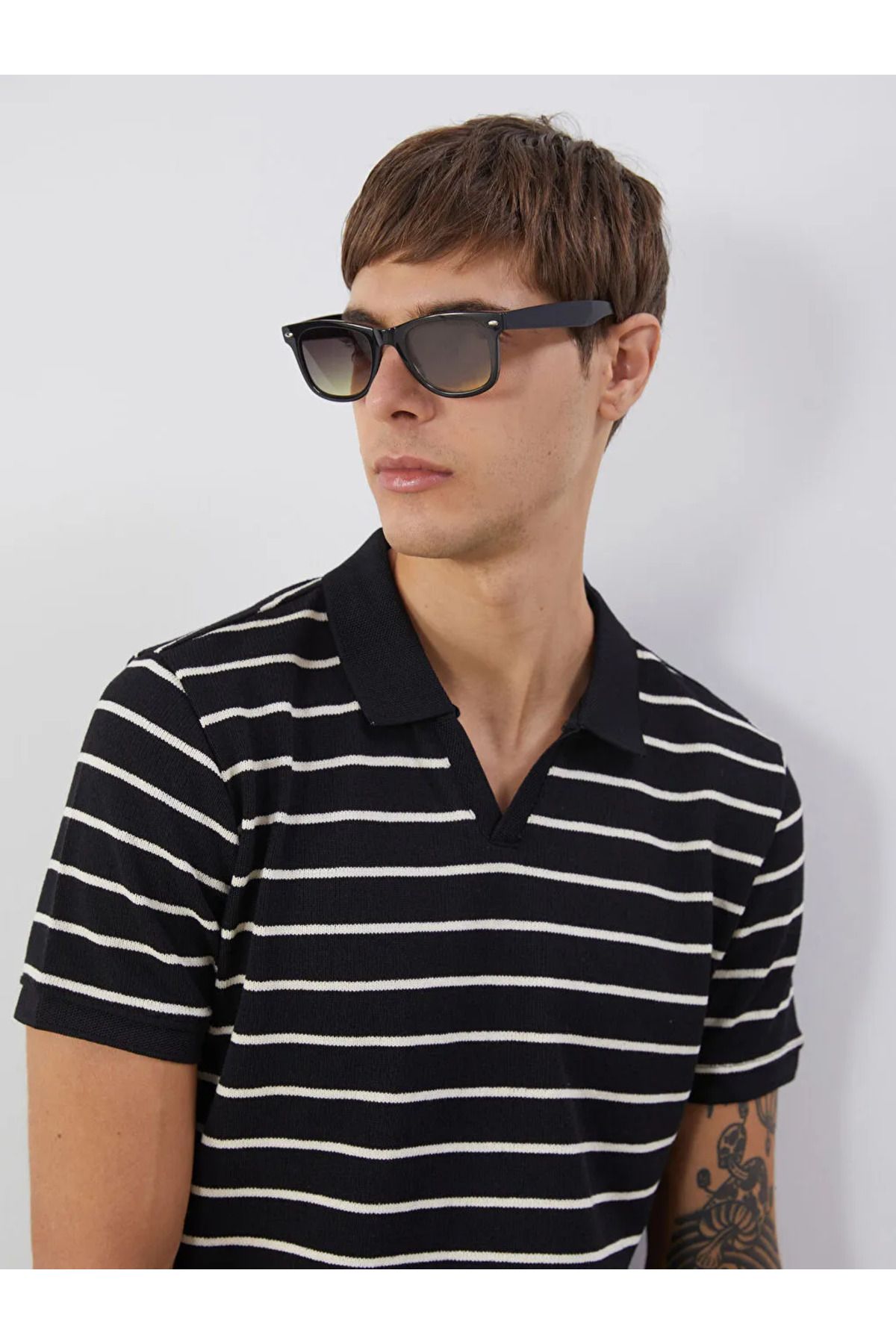 LC Waikiki LCW Vision Siyah Polo Yaka Çizgili Erkek Tişört