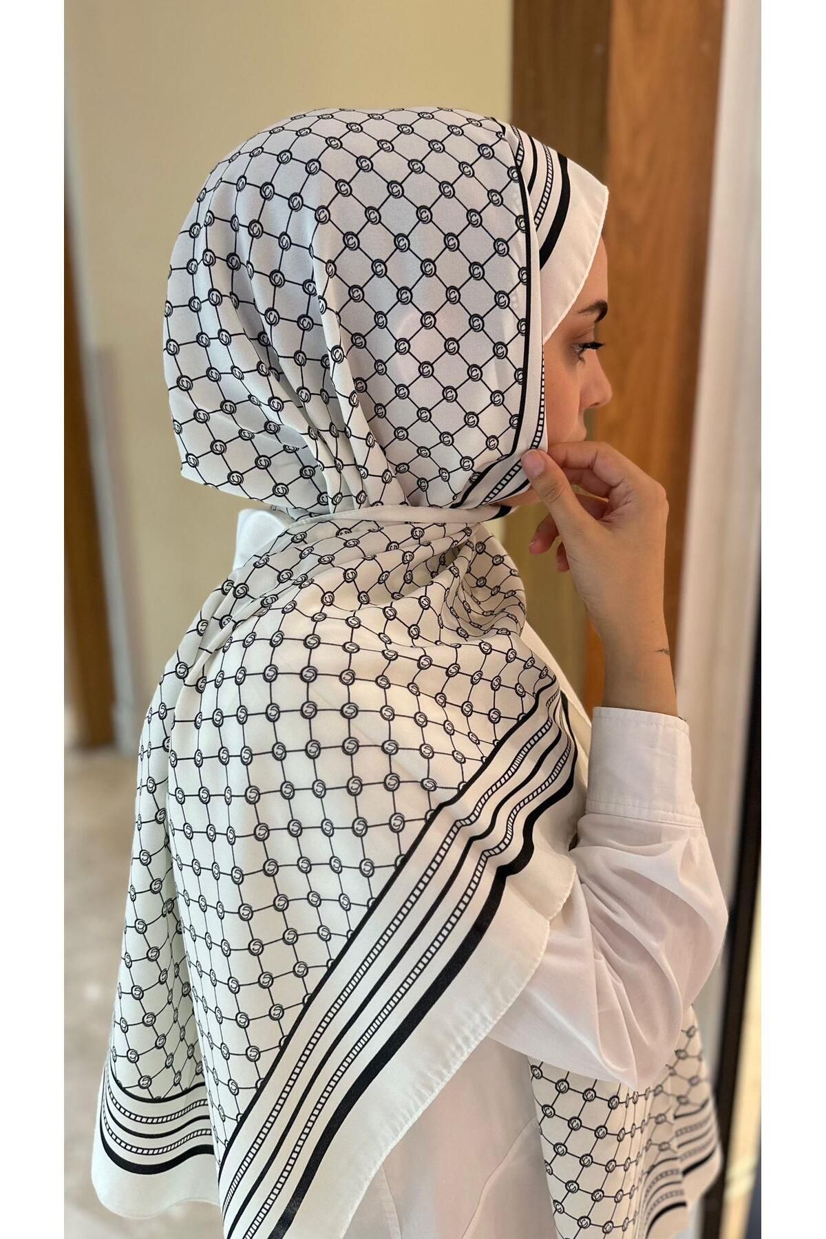 modayışığı Monogram Beyaz Şal
