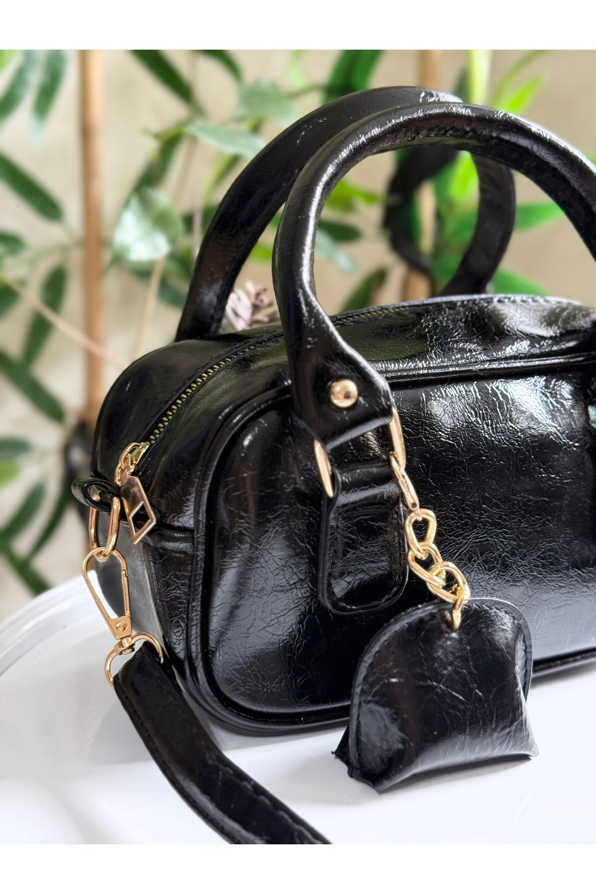 ZEYS Charm Detaylı Deri Kadın El ve Omuz Çantası