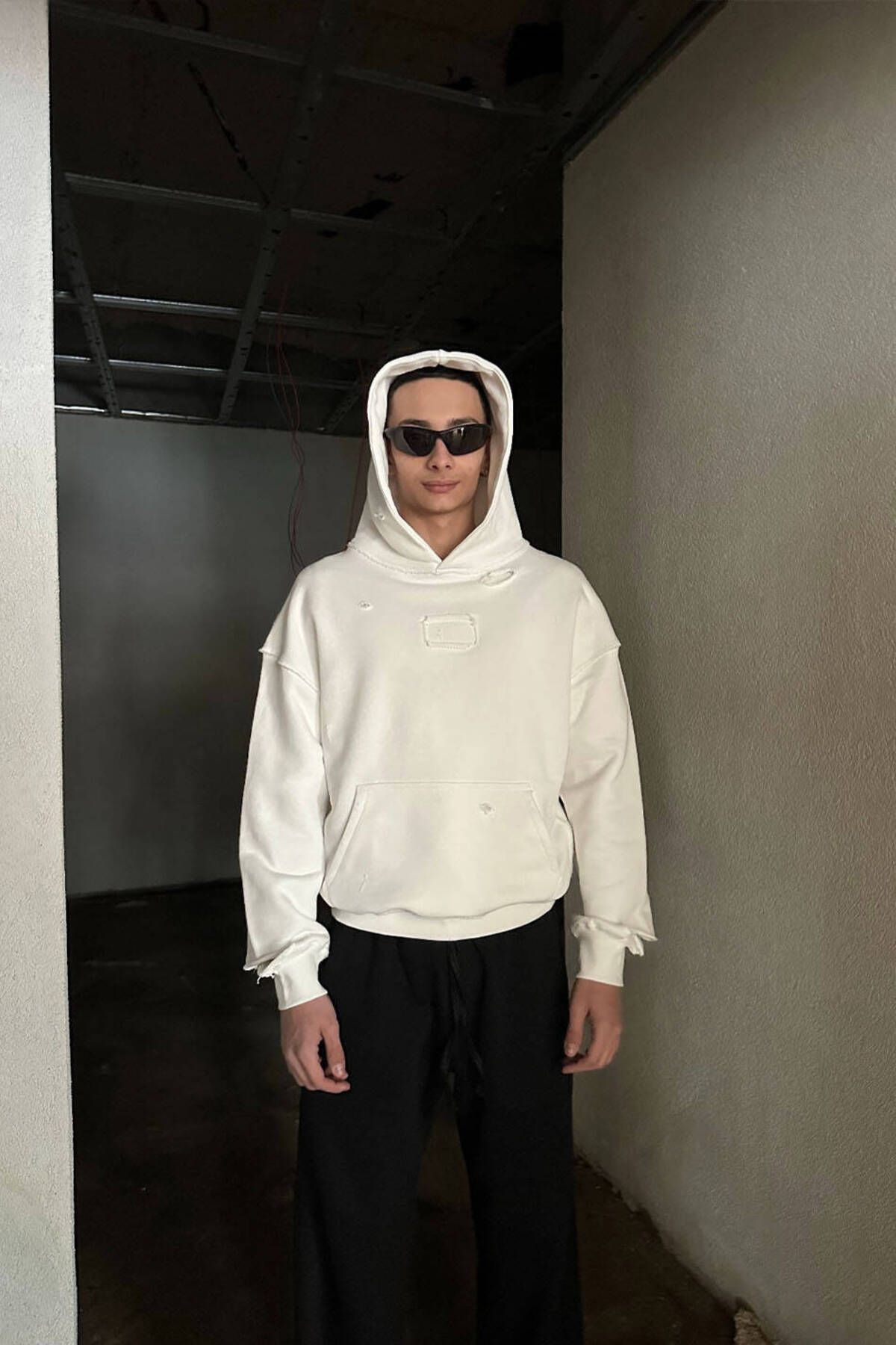 1887CLO Ekru Handmade Distressed Oversize Boxy Fit Hoodie