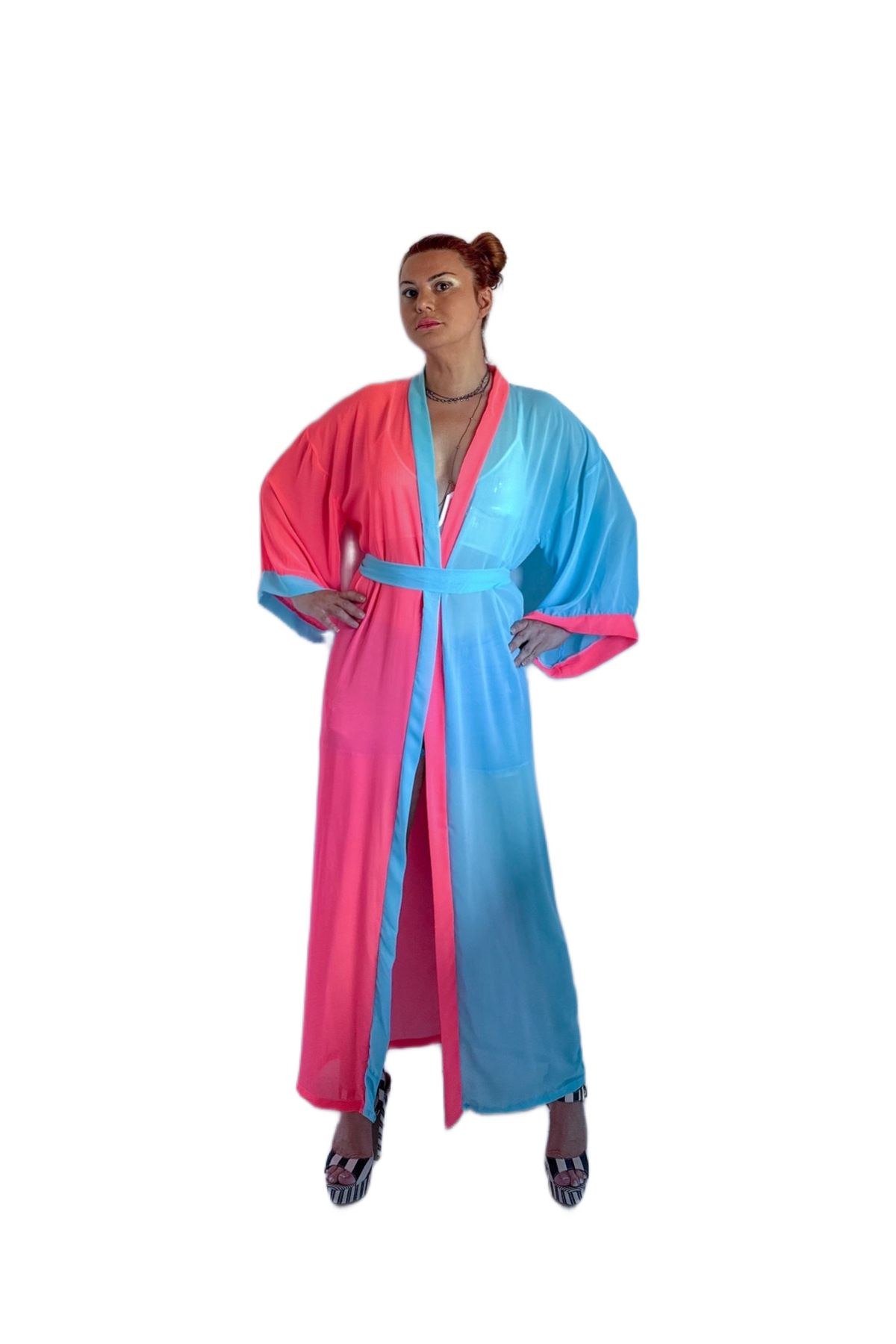 Şahika Gürkan To The Moon & Sun Mavi Pembe Renk Bloklu Şifon Kimono – İki Renkli, Hafif ve Şık Yazlık Ceket