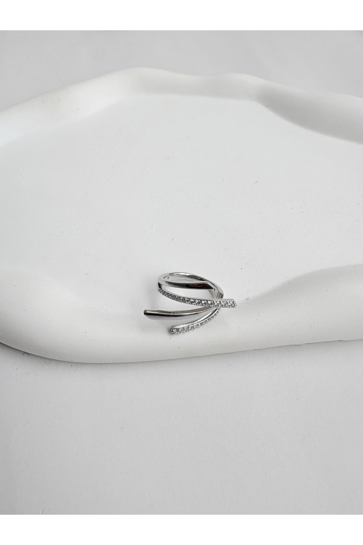 almitra jewelry Xuping Gümüş Renkli Çelik Taşlı Ayarlanabilir Yüzük