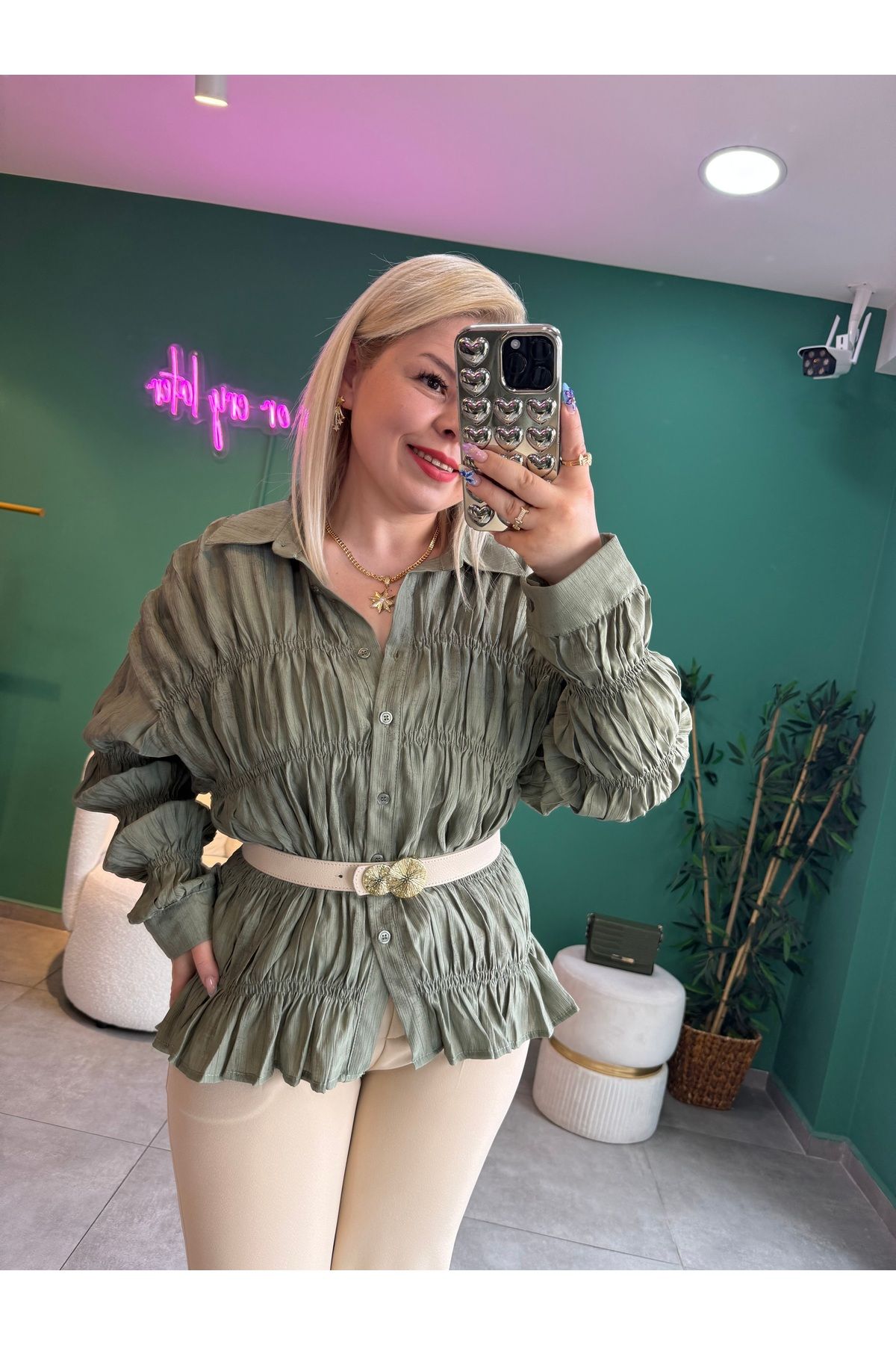 tuğba kumlu butik Gipeli Haki Gömlek