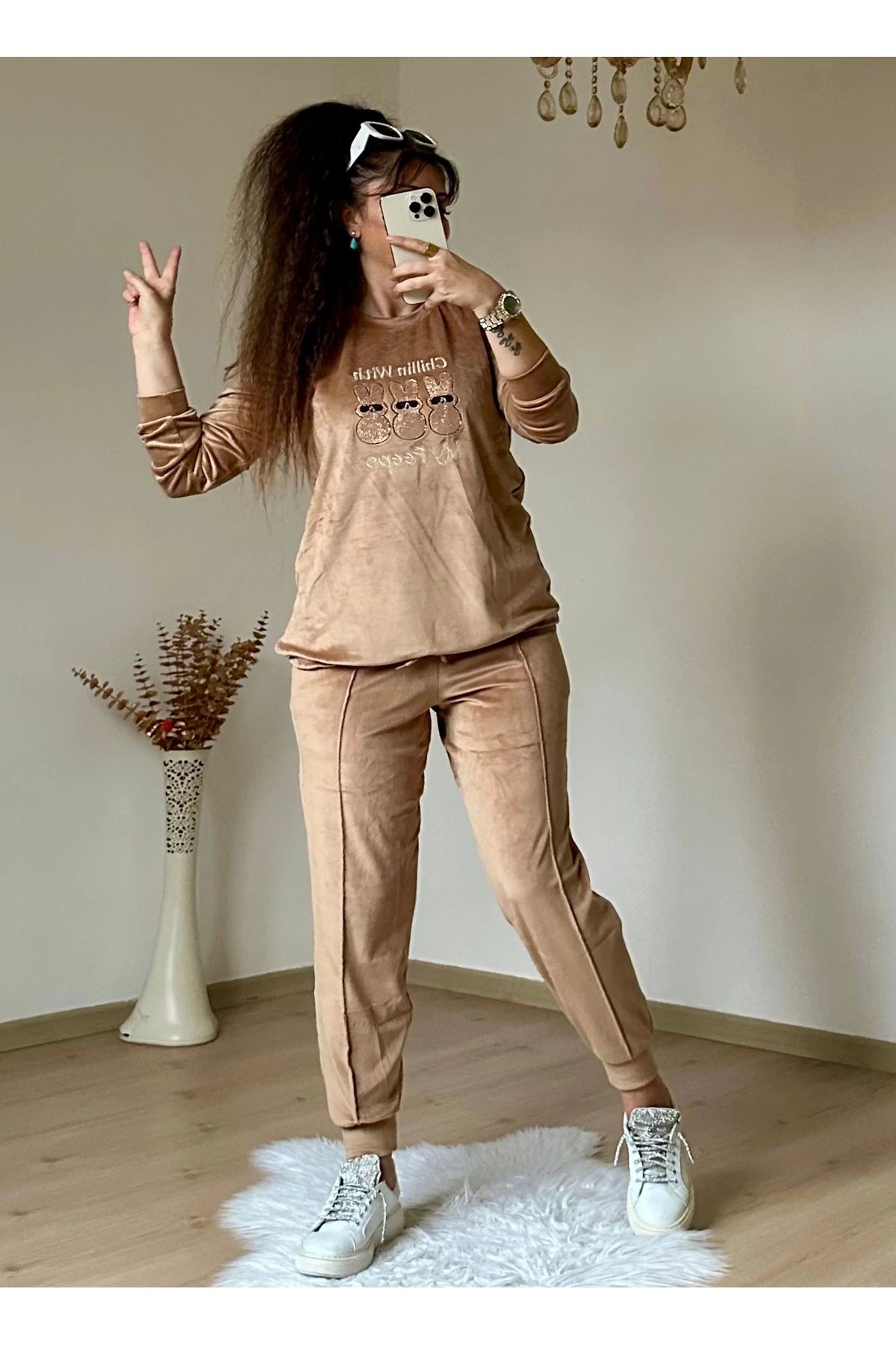 azra moda Ayıcık Taşlı Kadıfe Takım Camel