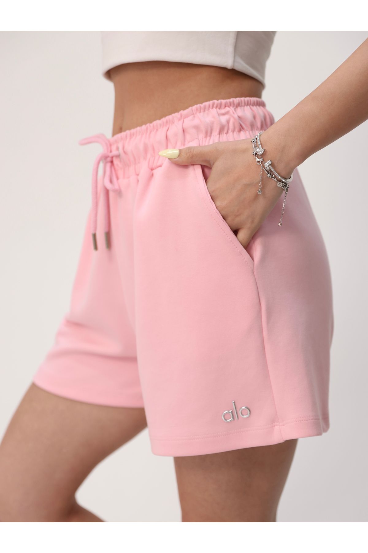 YouLikeButik Metalik Yazı Baskılı Beli Lastikli Şort