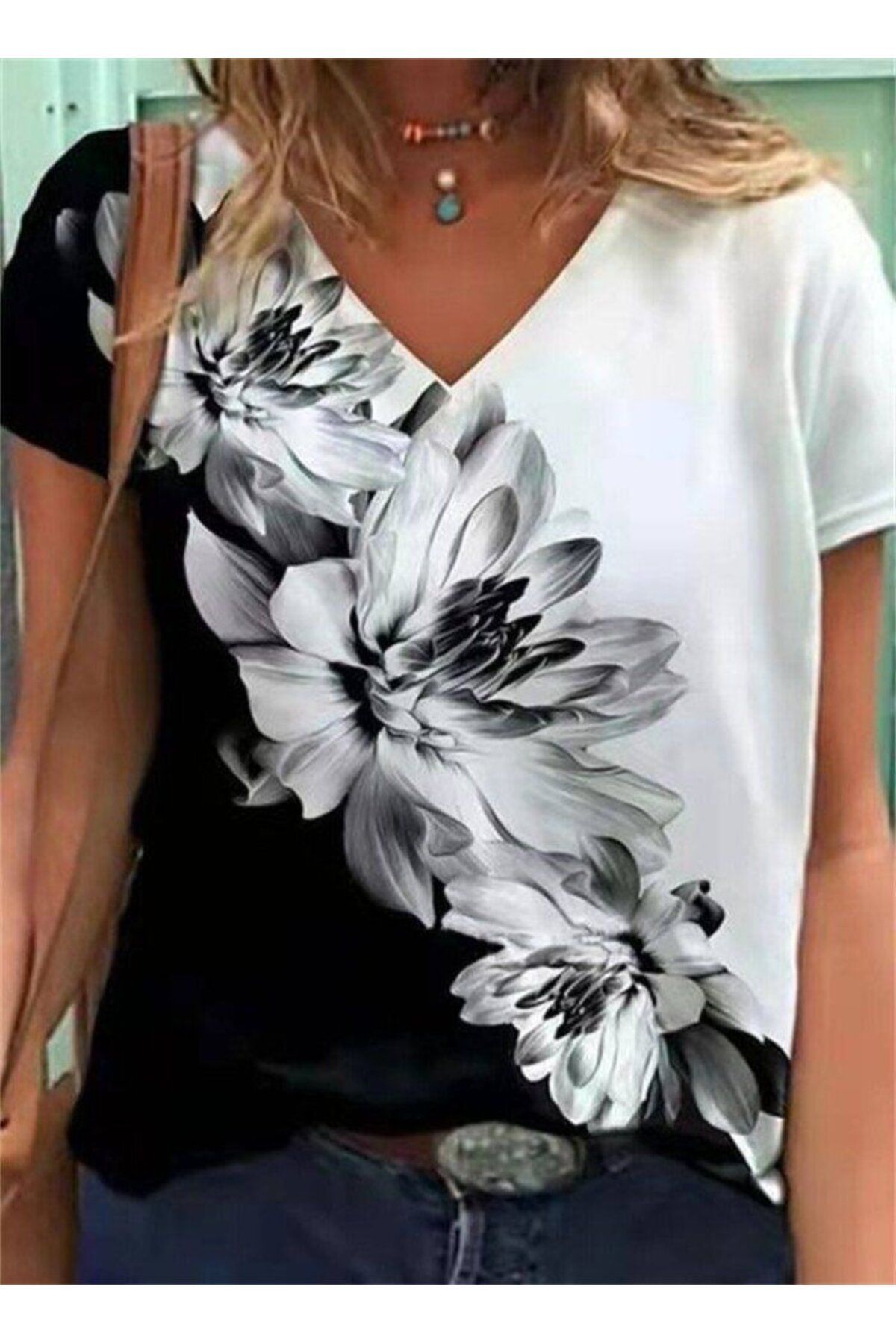 Şair Kadın Parça Çiçek Baskılı Süprem Kumaş Tişört