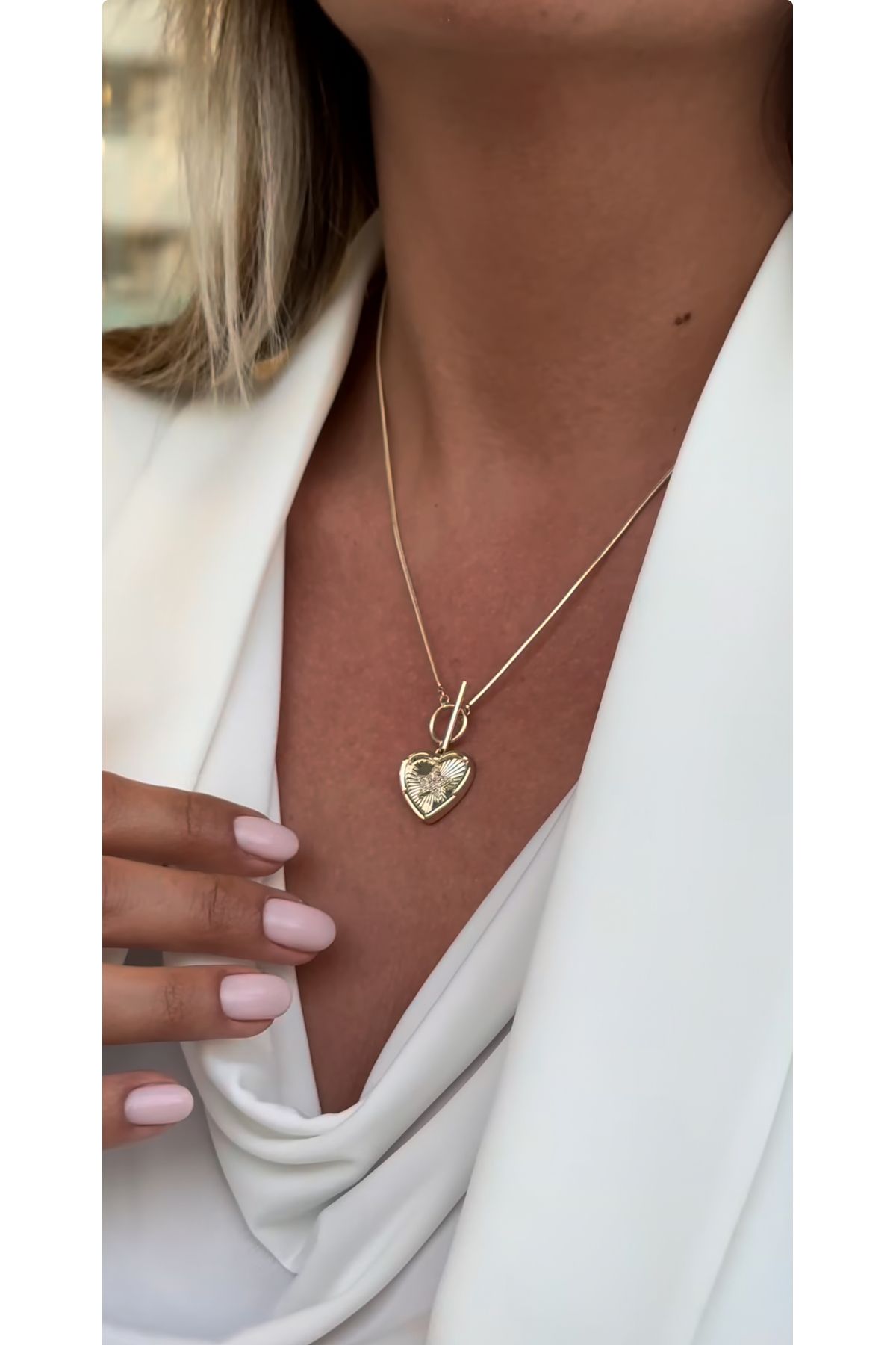 HND collection GEÇİRMELİ KALP VE YILDIZ DETAYLI ZARİF KOLYE