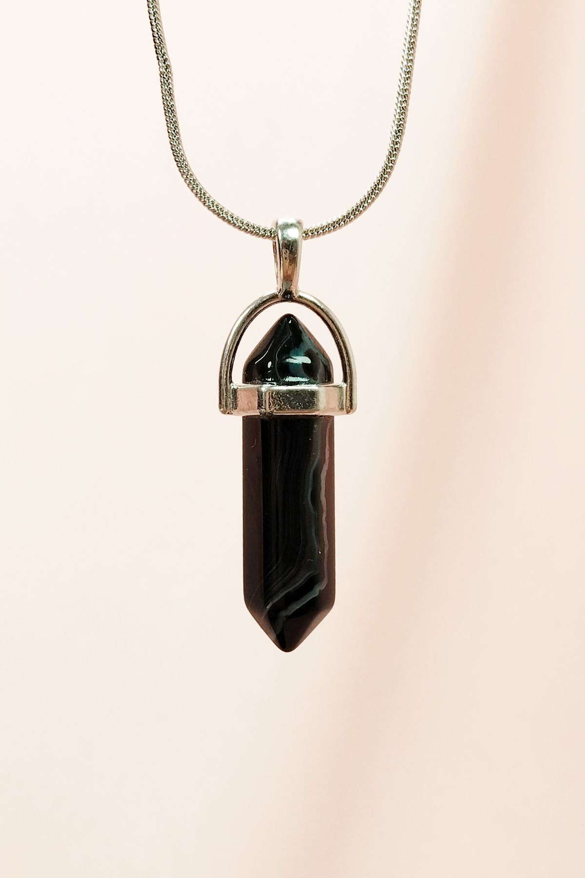 Shop58 Obsidyen Doğal Taşı Zincirli El Yapımı Tasarımlı Kolye Uç: 3,5 cm Zincir: 20 cm Kutulu