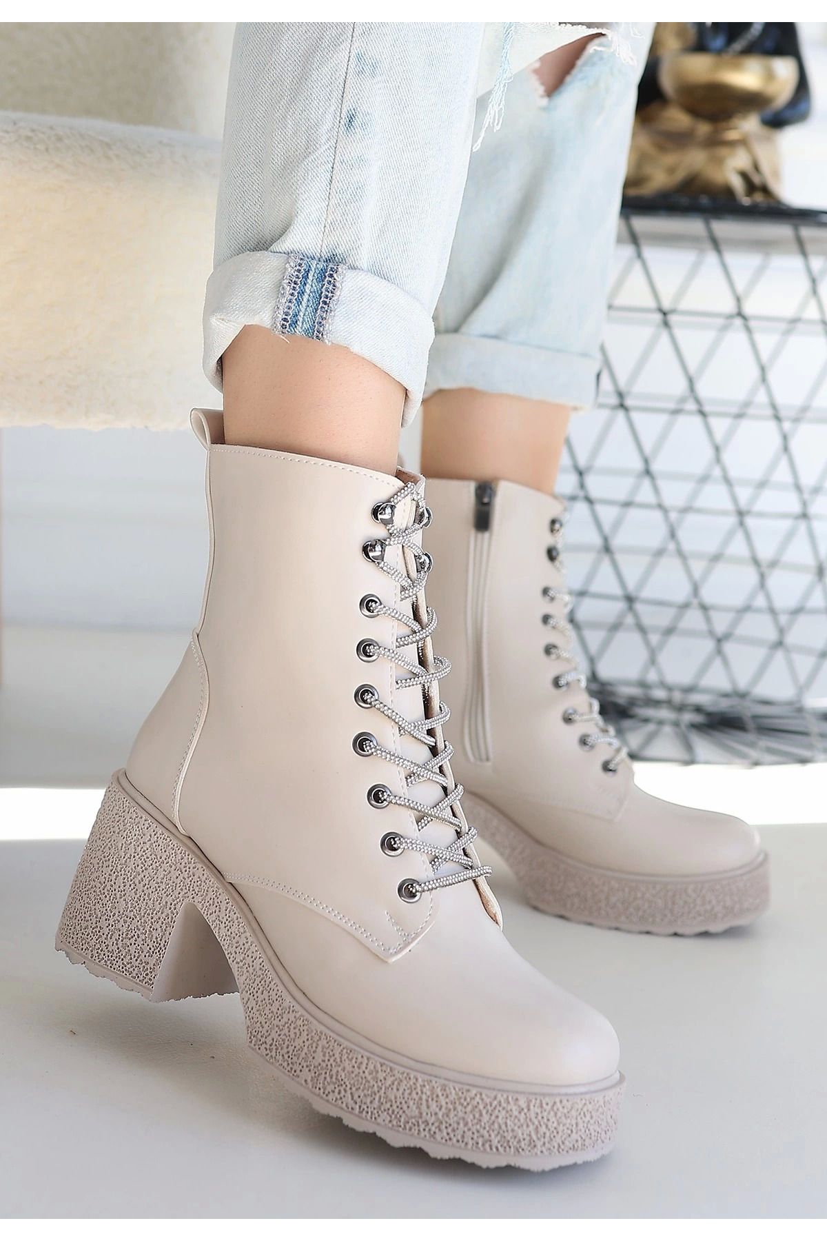 Shop58 Morliy Bej Cilt Bağcıklı Bot