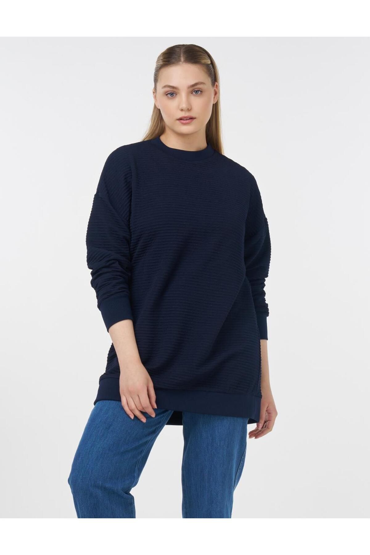 Kayra Sıfır Yaka Sweatshirt Lacivert