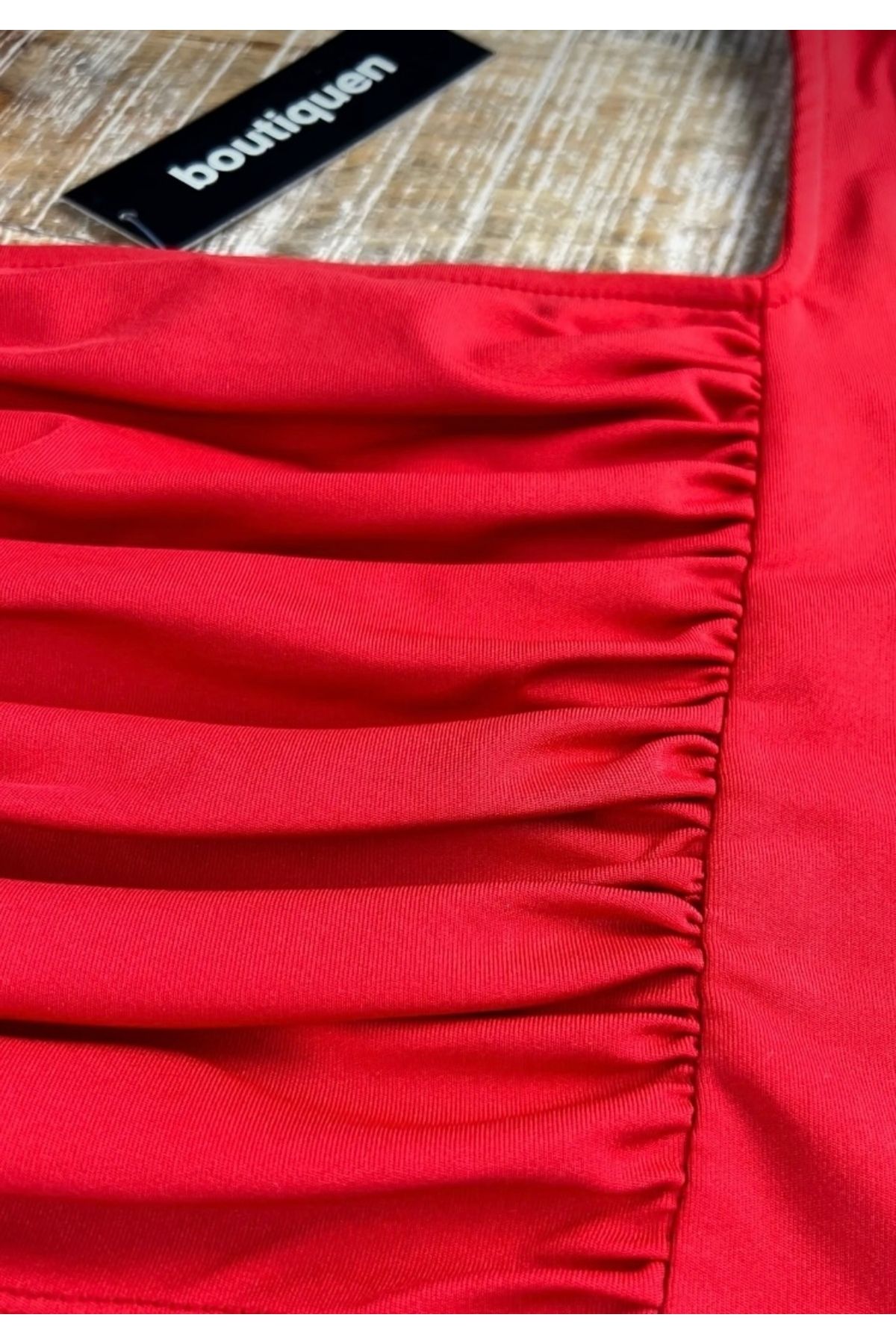 Sudelim butik Büzgülü crop