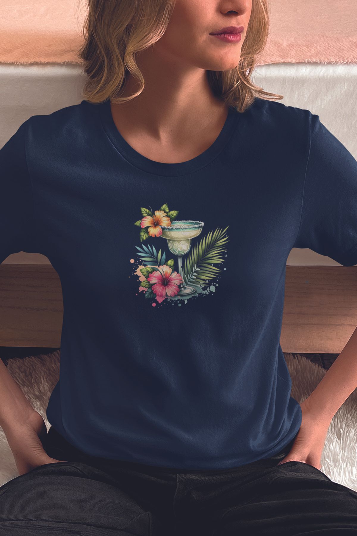 qoeuyl boutique Margarita Kokteyl Ve Tropikal Çiçek Baskılıyaz Temalı Unisex Regular Fit Pamuklu Lacivert Tişört