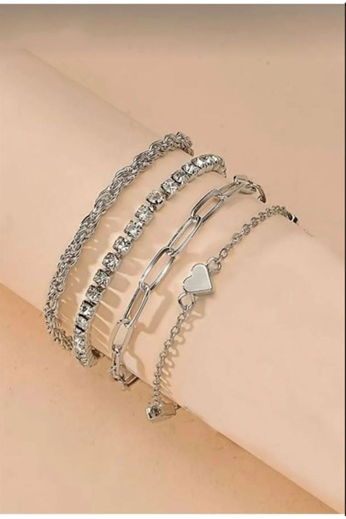 Valona Jewelry 4lü Kalp Detaylı Gümüş Renk Kombin Bileklik