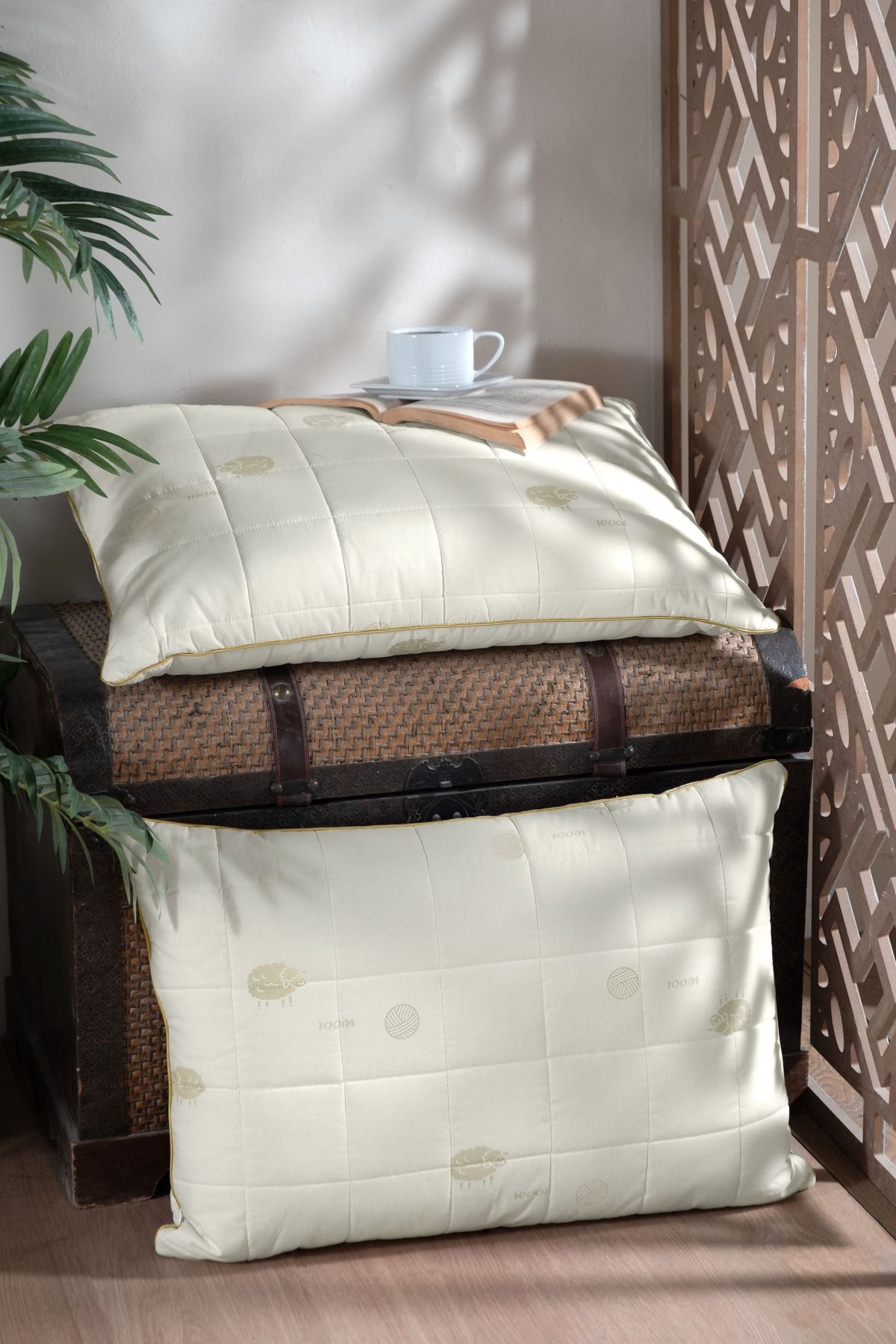 White Life Textile Yün Dolgulu Yastık 50 X 70 Cm Ebat , 800 gram