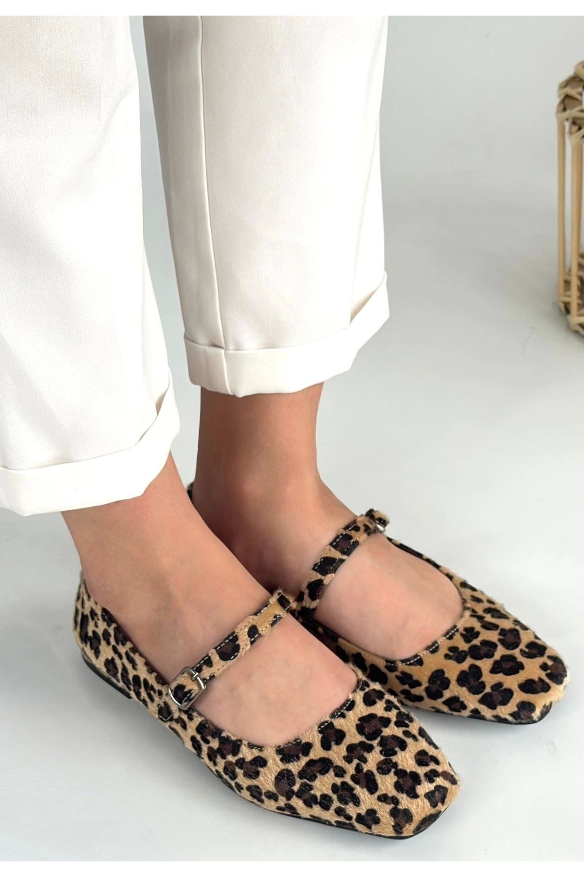 Shop58 Linni Leopar Süet Babet Ayakkabı