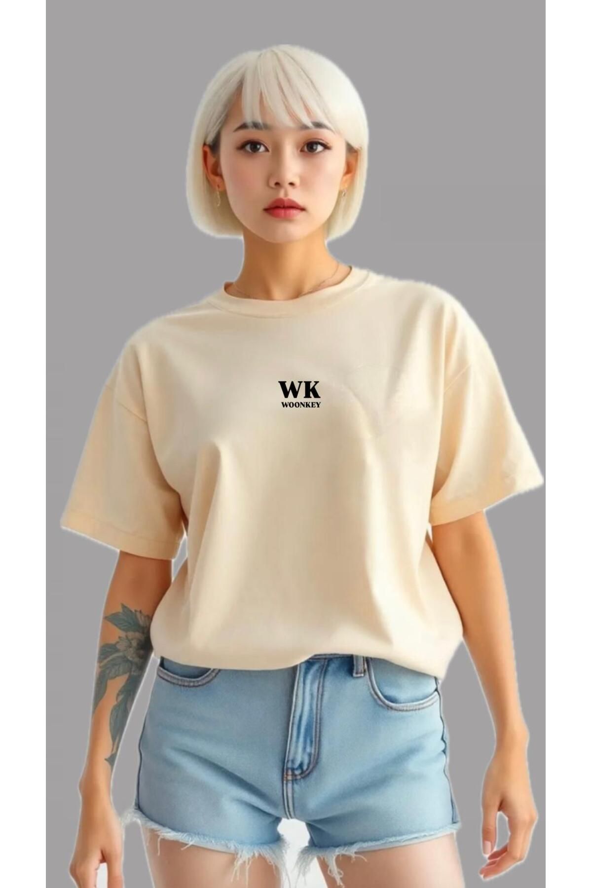 woonkey KADIN WK WOONKEY BASKILI BİSİKLET YAKA RAHAT KUMAŞ TİŞÖRT