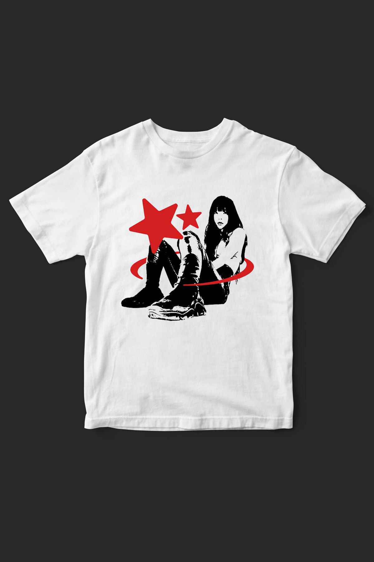 beloved.co street wear tarz yıldız ve kız görselli baskılı t-shirt