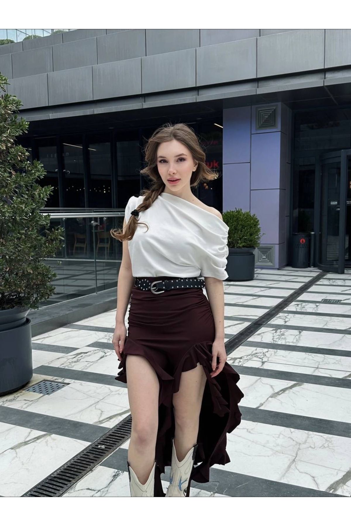 Sudelim butik Fırfır yırtmaçlı uzun etek
