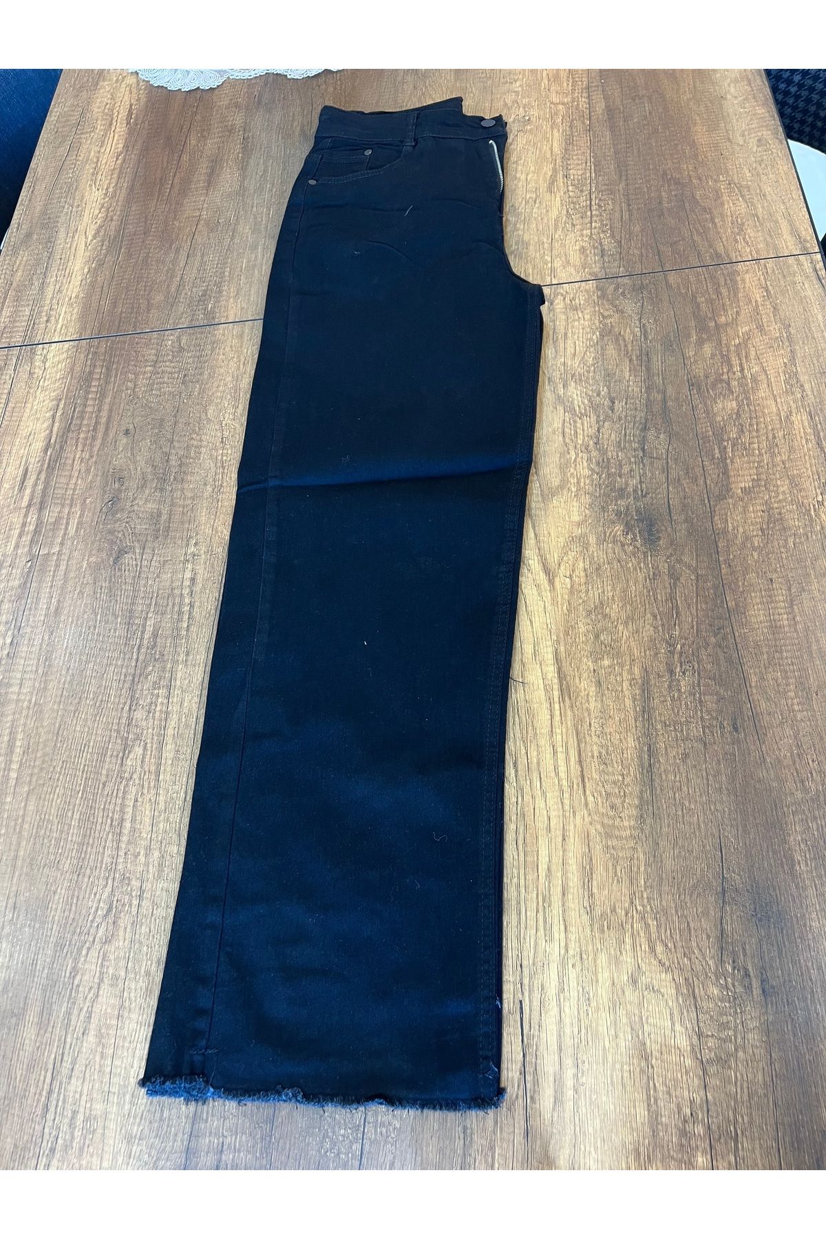 MODA Pantolon Kadın Siyah Likralı Jean Pantolon - Yüksek Bel, Düz Paça