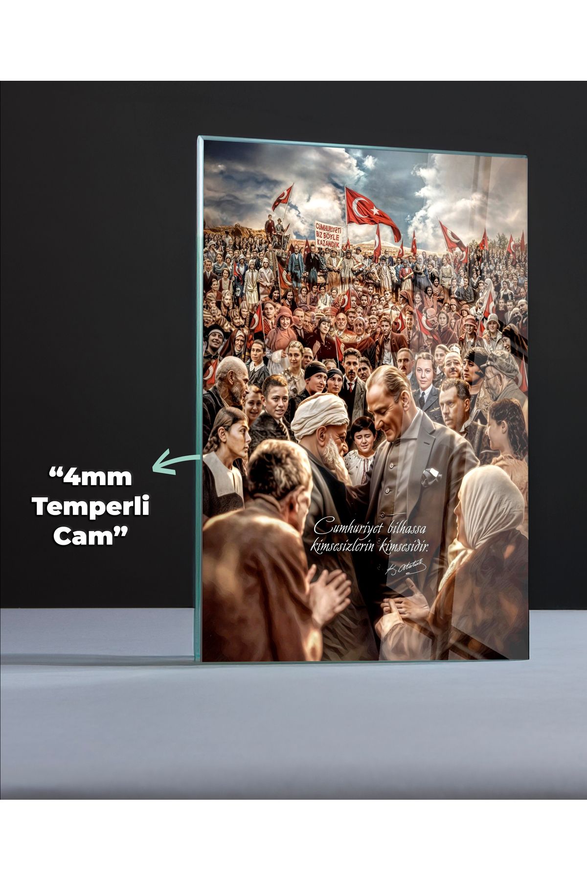 Graphica Cumhuriyeti Böyle Kazandık Cam Tablo - Dekoratif Cam Tablo