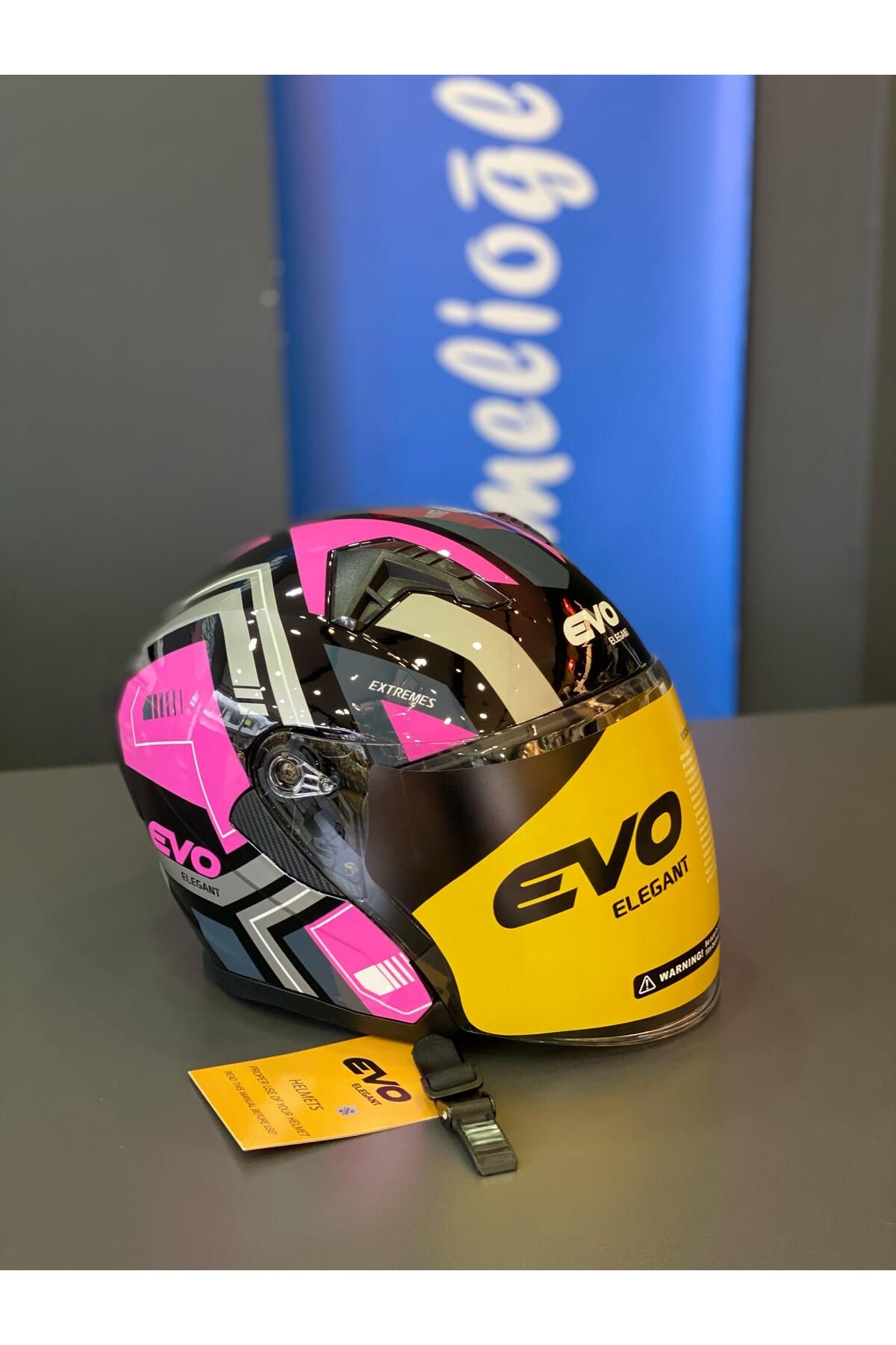 EVO ELEGANT ÇENESİZ KASK