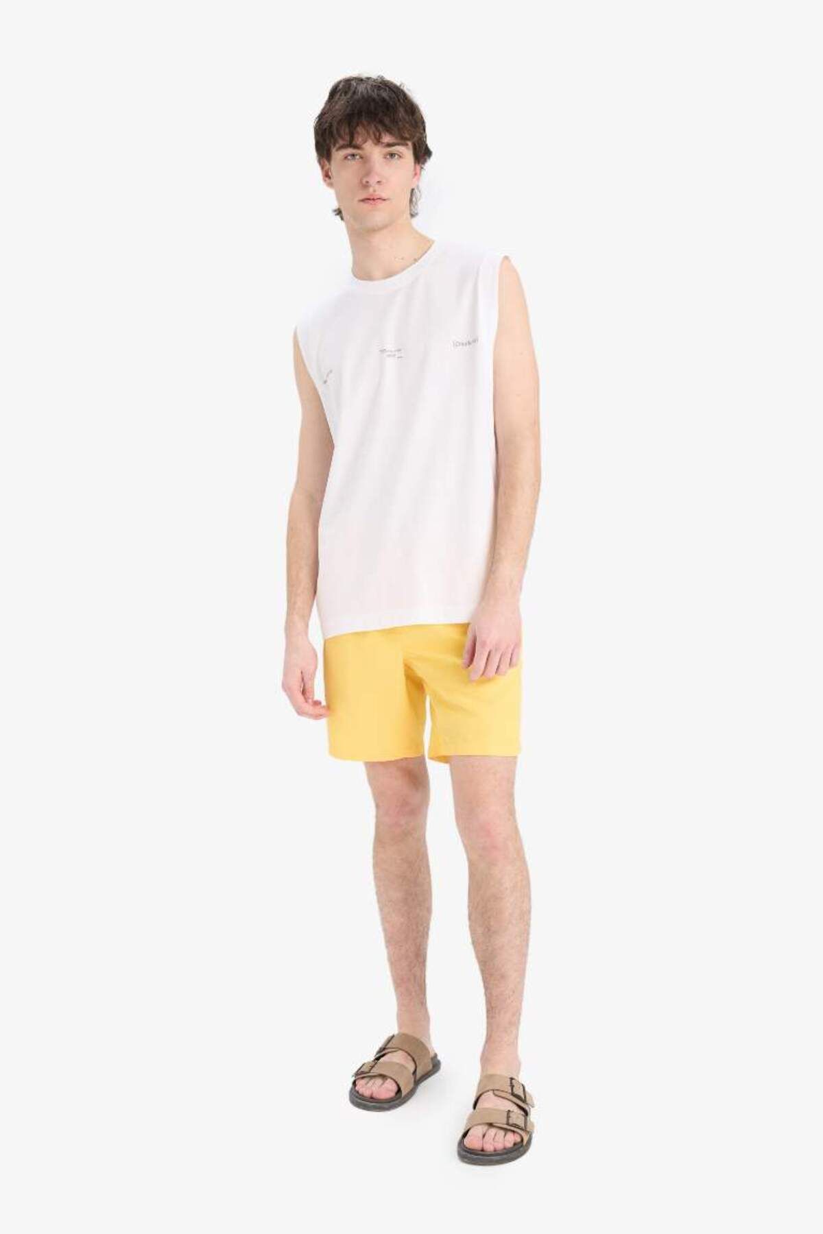 DeFacto Yeni Sezon Regular Fit Kısa Boy Deniz Şortu