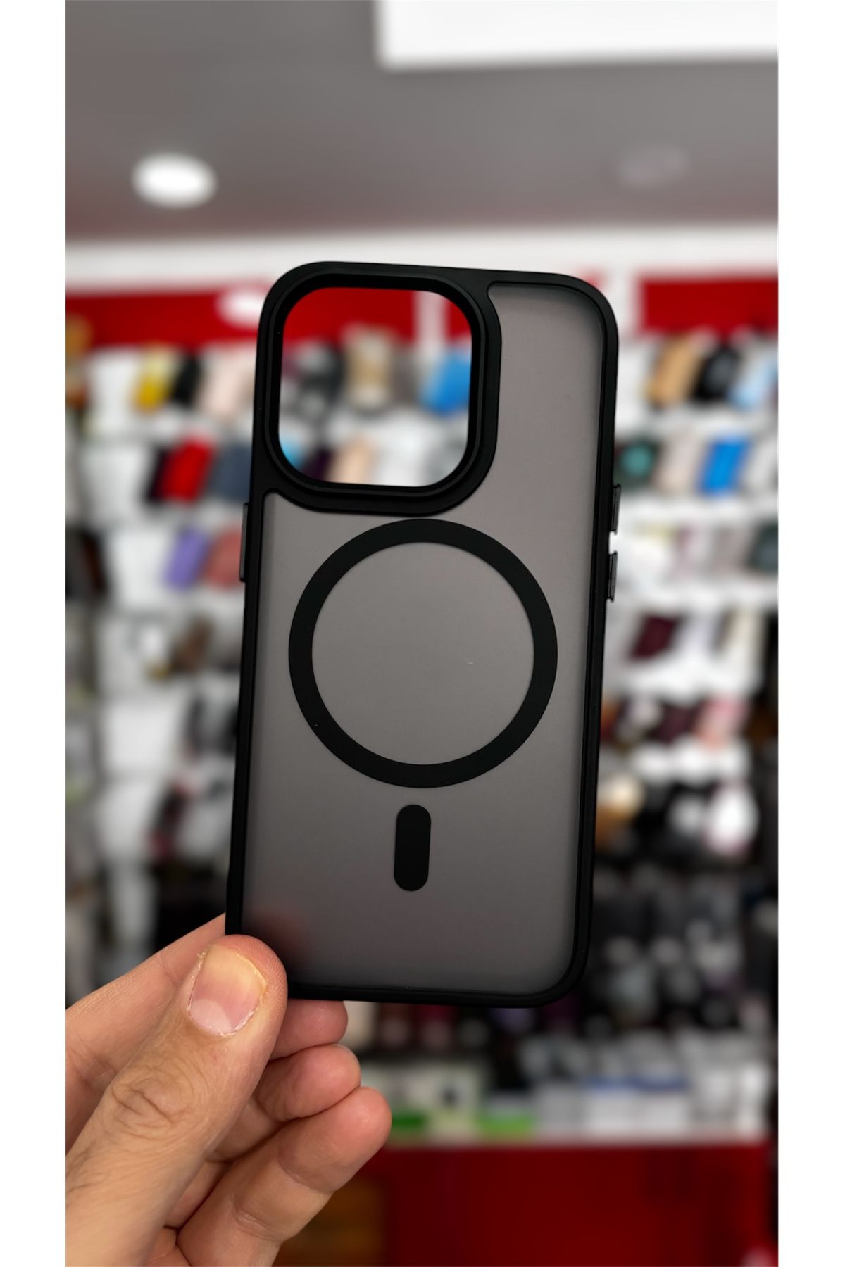 darkpower Apple İPhone 15 Pro Mat Magsafeli Darbe Emici A++ Kaliteli Silikon Siyah Kılıf