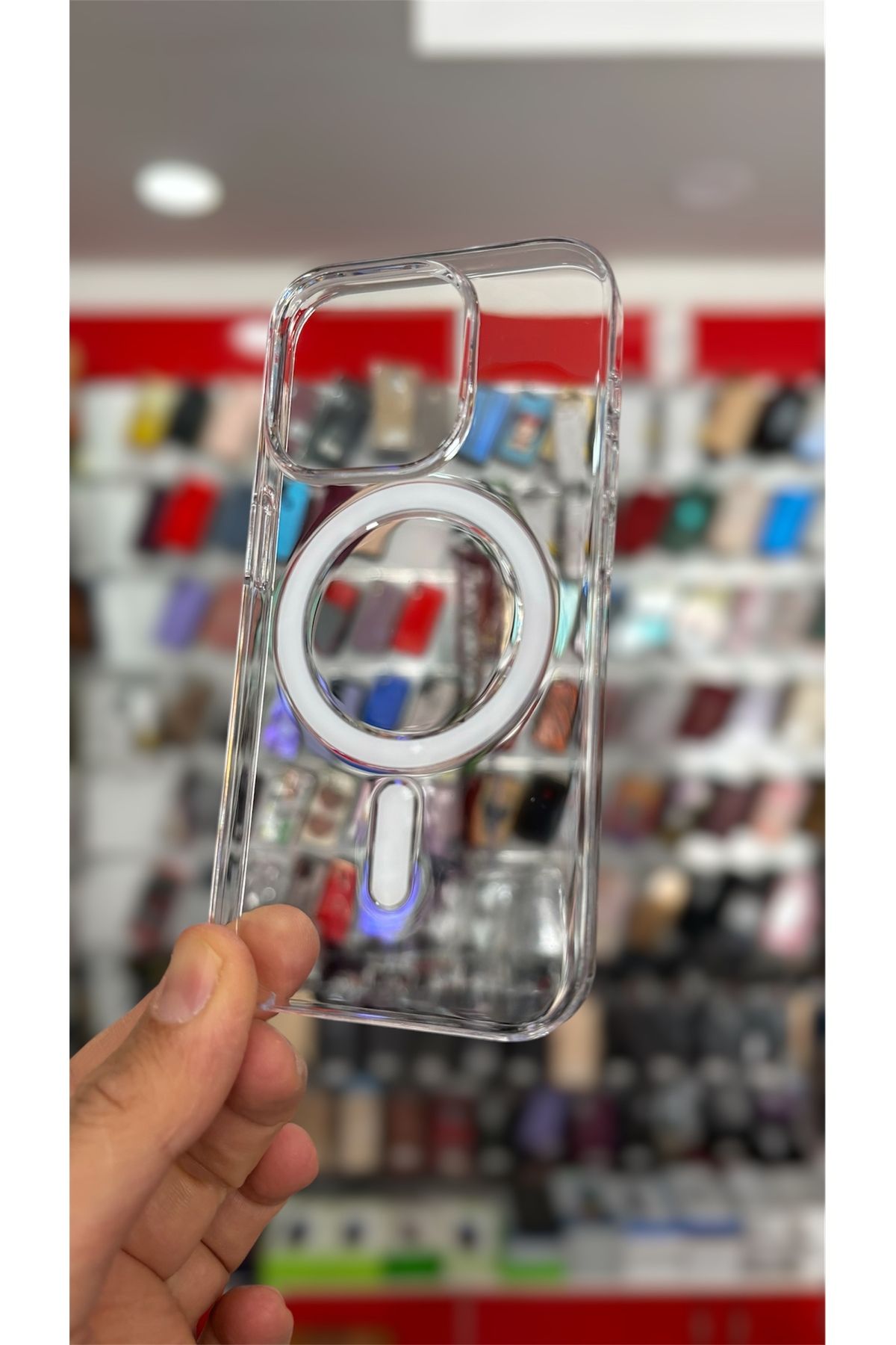 darkpower Apple İPhone 15 Pro Sararmaz Sert Magsafeli Kılıf