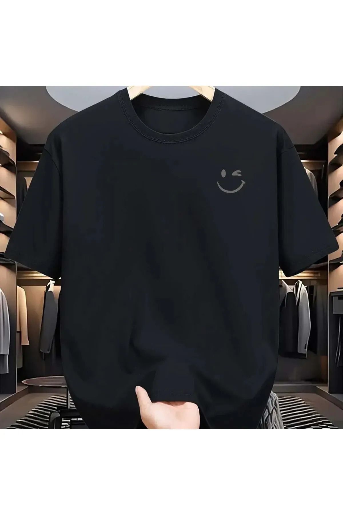 FeaR LeeS Wink Smile Baskılı Oversize T-shirt