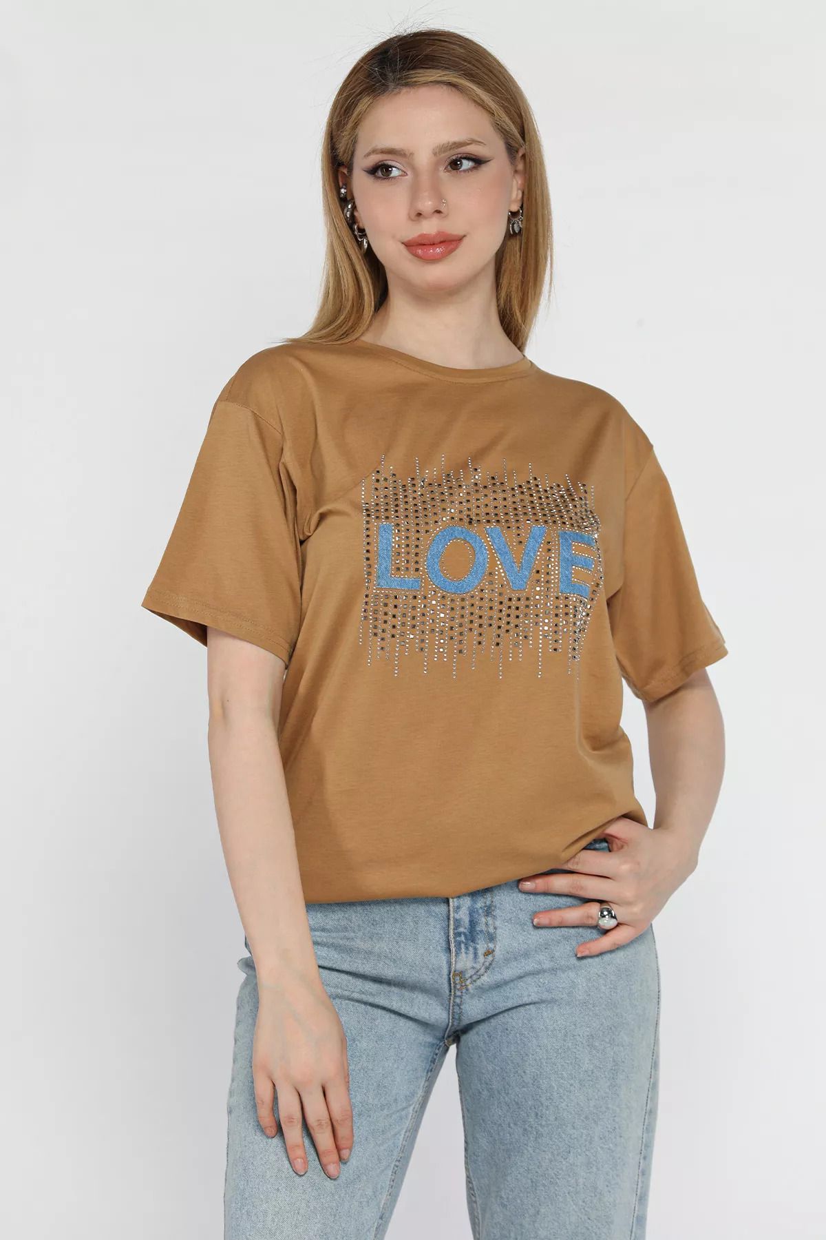 GÜLSELİ Bisküvi Love Taşlı Bisiklet Yaka Kadın Tişört