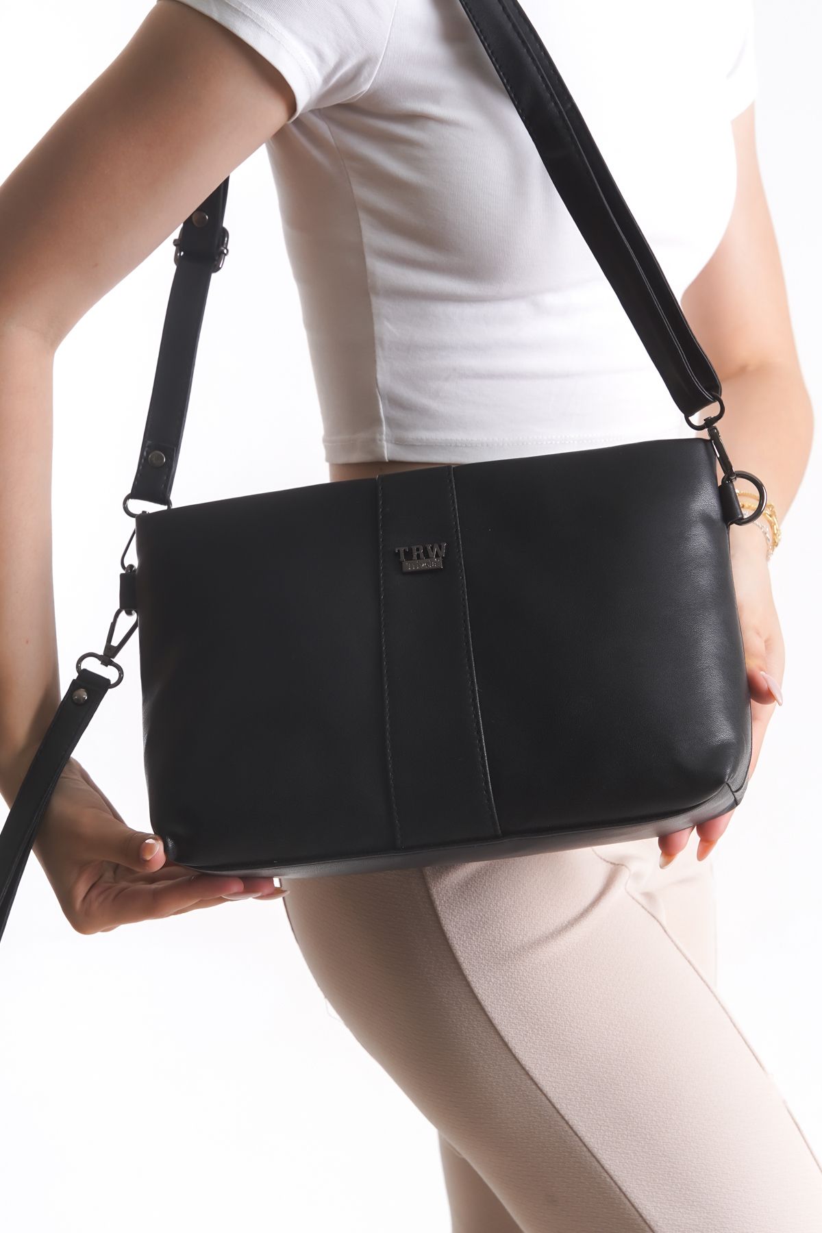Solo Bag Portföy Deri Clutch El Çantası Uzun Omuz Askılı Çanta