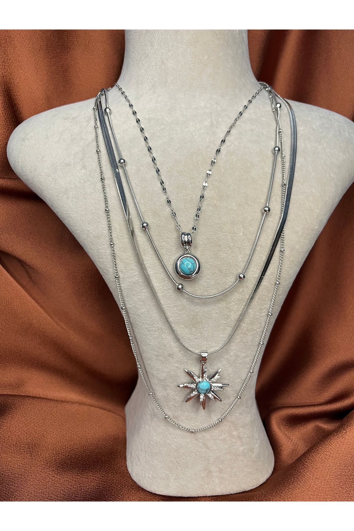 Fam&Co Jewelry Gümüş Renkli 4 Katmanlı Yıldız ve Turkuaz Taş Detaylı Kolye Seti