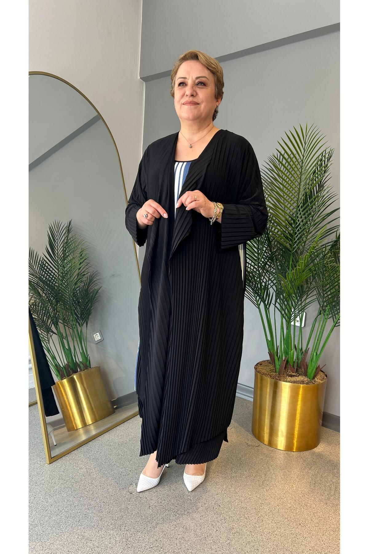 selma Büyük Beden Plise Hırka