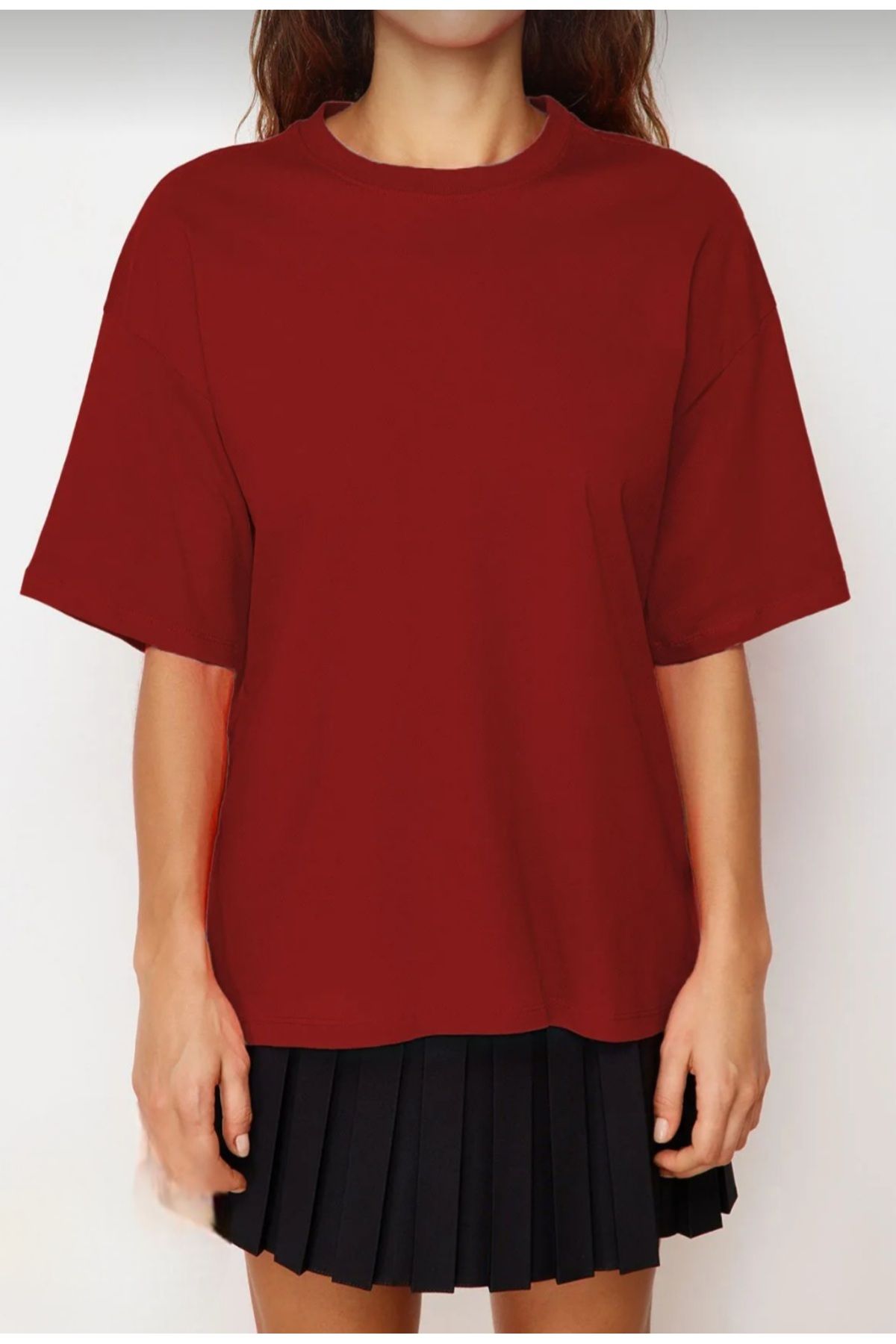 Adyes Basic Bisiklet Yaka Rahat Kalıp %100 Pamuk Unisex Kısa Kollu T-Shirt
