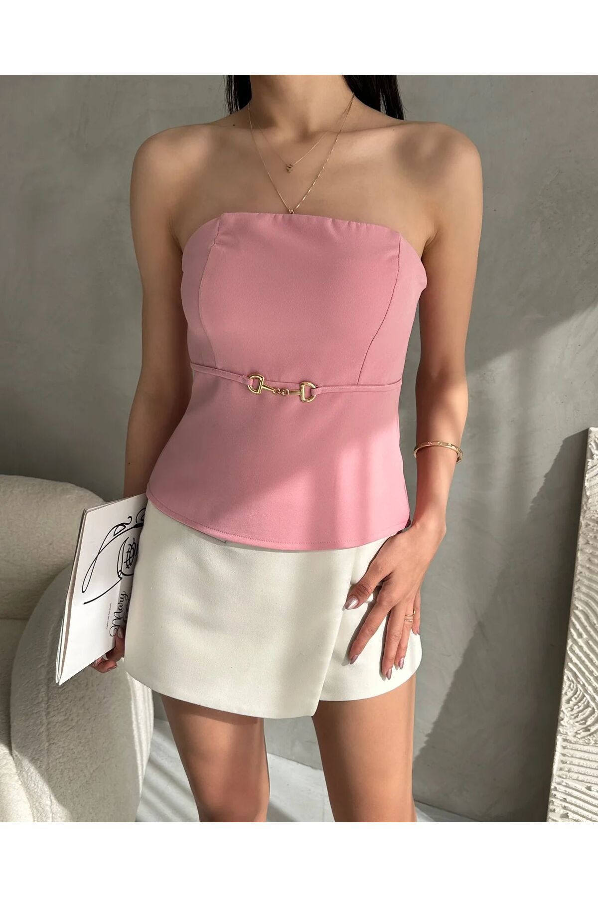 Nisa Luxury Boutique Kadın Straplez Beli Toka Detaylı Crep Bluz