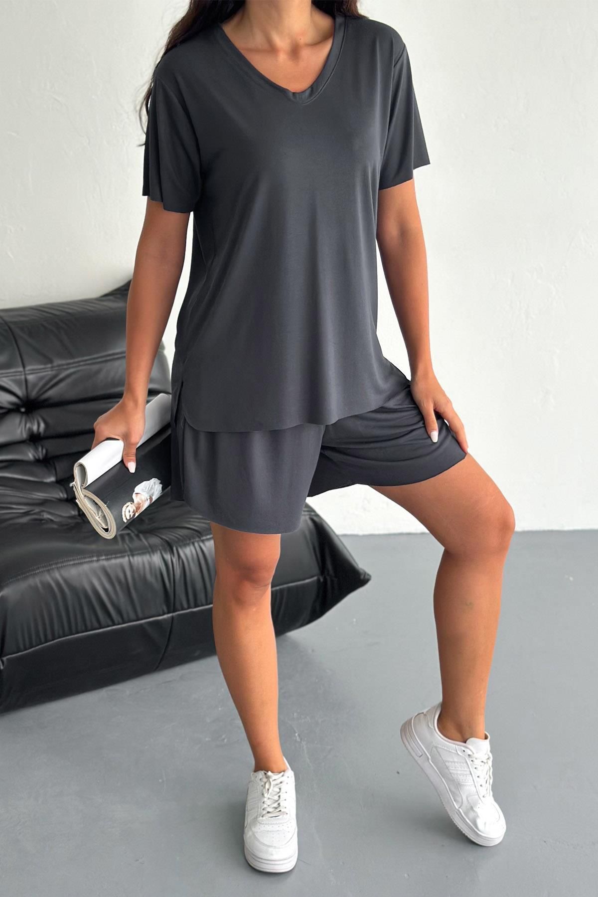 İstangül Butik Modal Kumaş Rahat ve Esnek Şortlu Takım