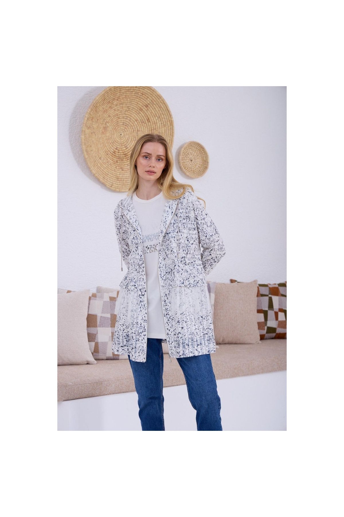 Moodbasic YENİ MOODBASİC KADIN DANTEL DETAYLI DESENLİ TAKIM MB15.149