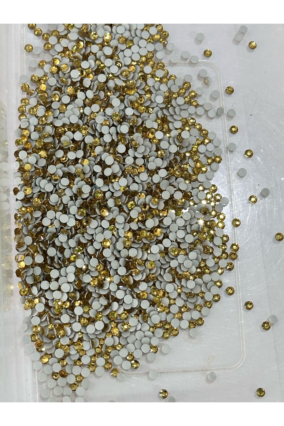 Gönülden Tasarım 10 GR 4 MM YAPIŞTIRMA BONCUK HOBİ AKSESUARI Sarı