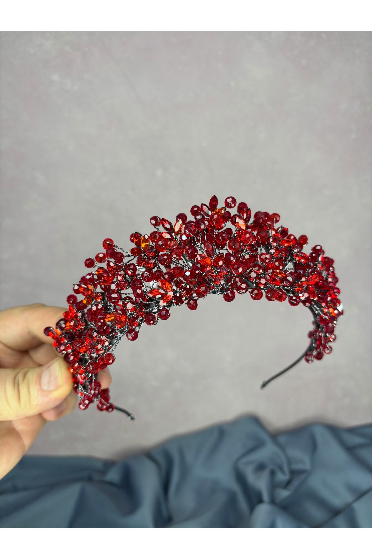 Hayalperest boncuk-İlsu Elegant Bead Detailed Henna Night Bridal Crown 1