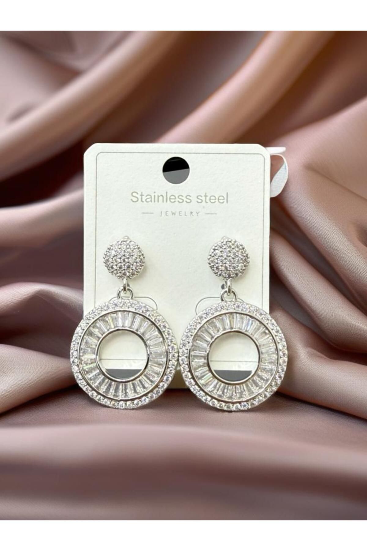 Calmea Jewellery Çelik Renk Atmaz Garantili Faturalı Zirkon Taşlı Kadın Küpe