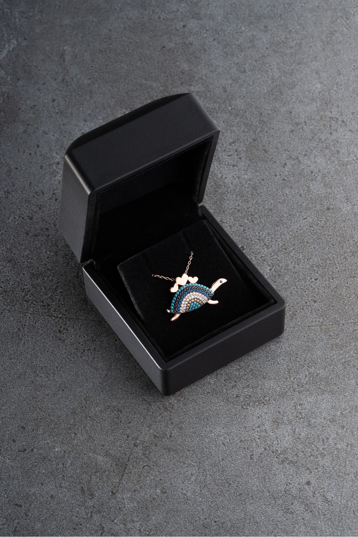 Silvano Jewelry 925 Ayar Gümüş Işıklı Kutuda Kaplumbağa Kolye