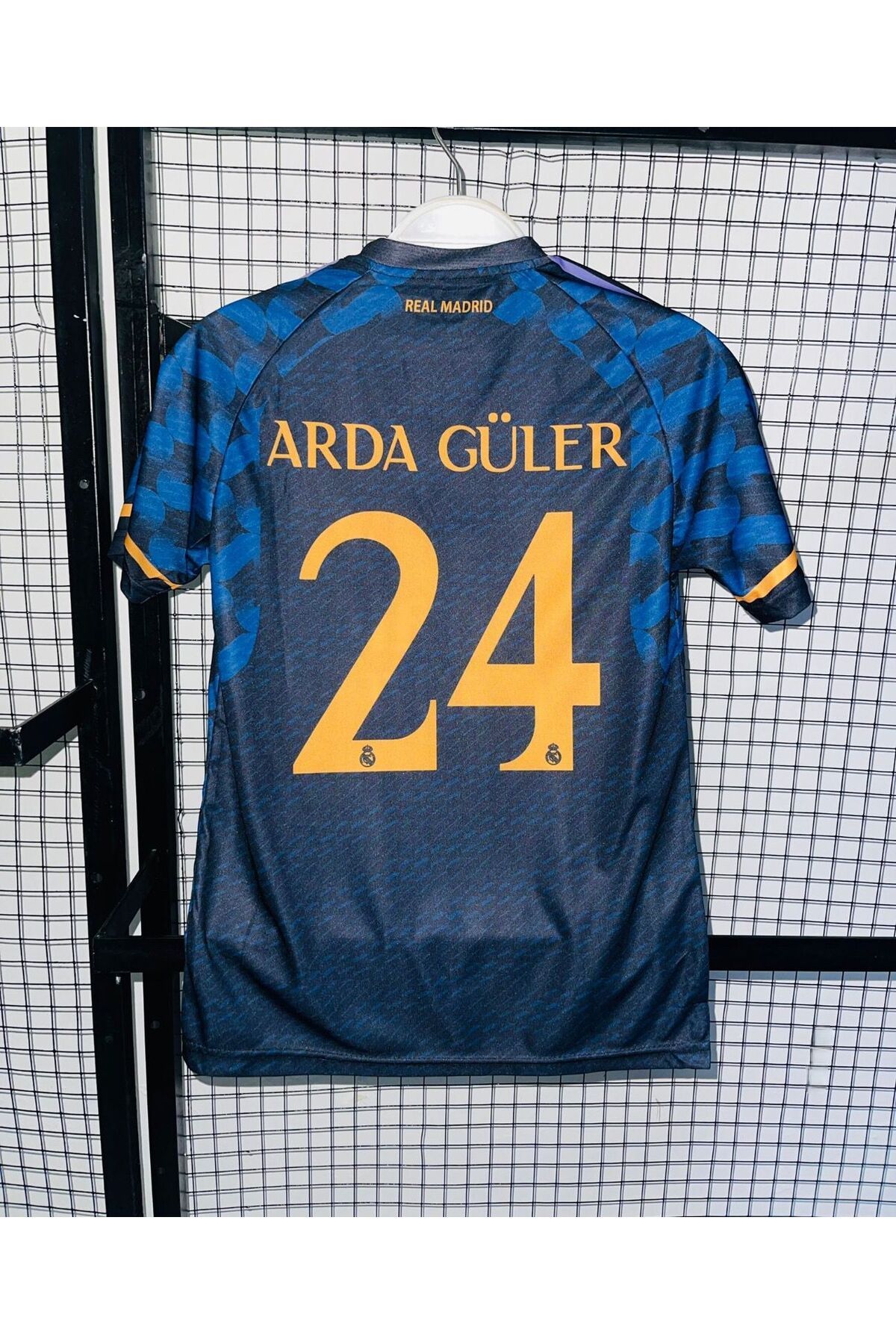 Lion Spor R'eal M'adrid 2023-24 Sezon A'rda G'üler Deplasman Lacivert Forması6543