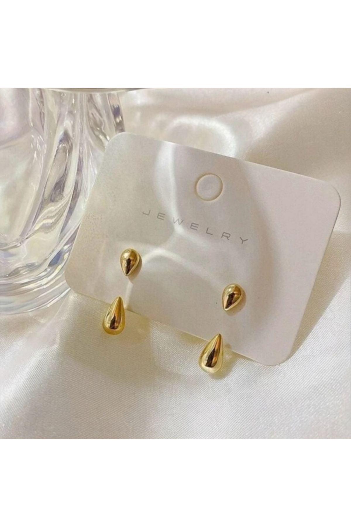 Grace Design Gold renk damla model kadın küpe