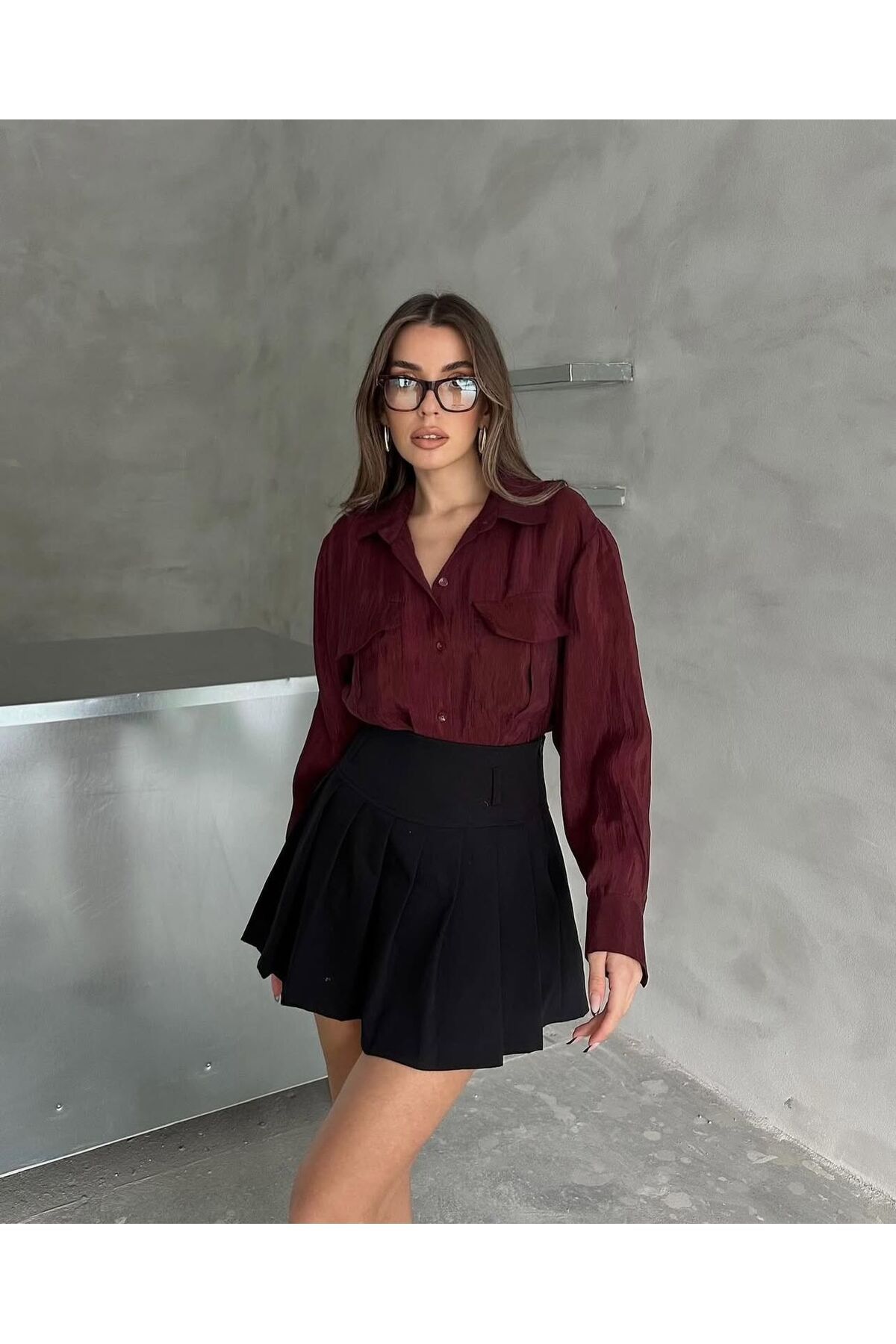 amurpars Bordo Çift Cep Kapaklı Krinkıl Saten Oversize Kadın Gömlek