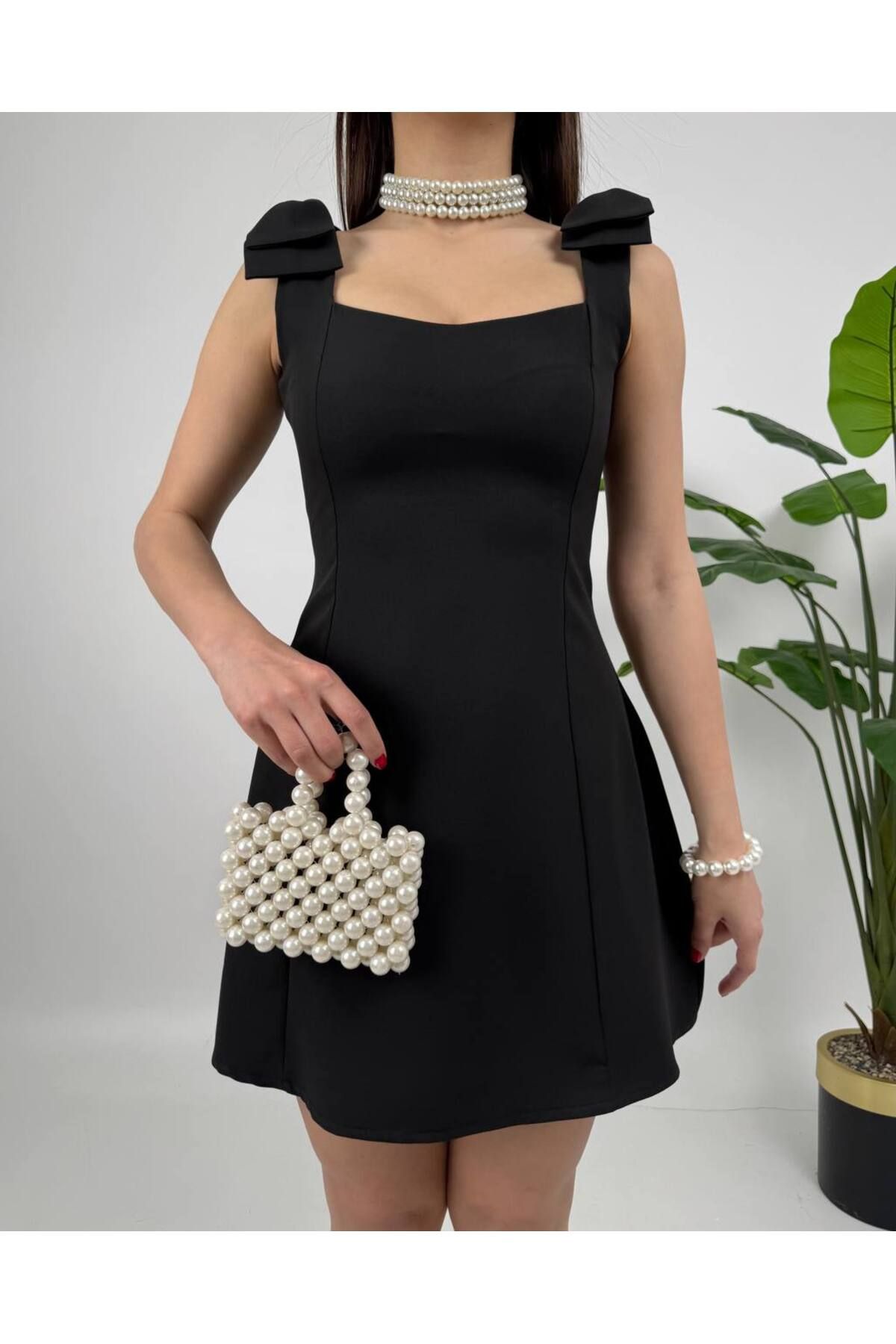 Zoe Zoe Omuz kurdele detaylı mini düğün/davet/nişan/nikah/kına/mezuniyet elbisesi